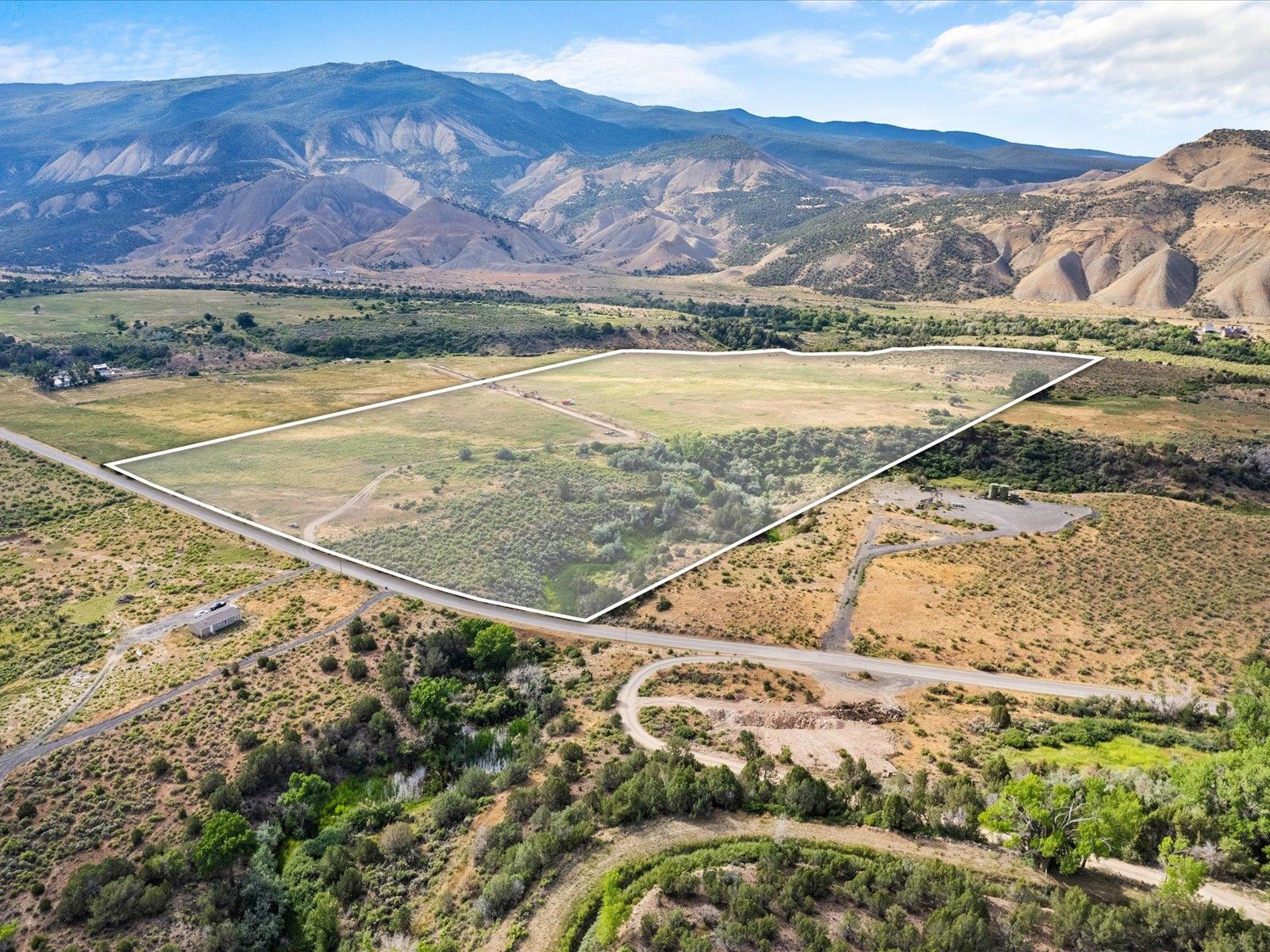 5681 Purdy Mesa Road Property Photo 3