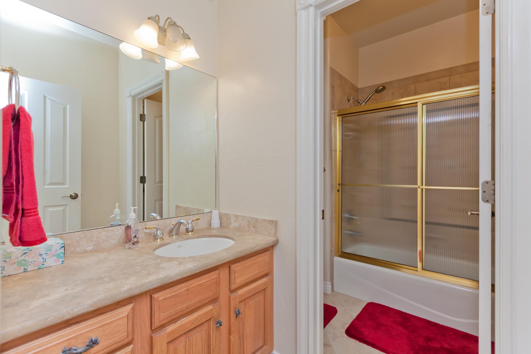 722 Washington Court Property Photo 24