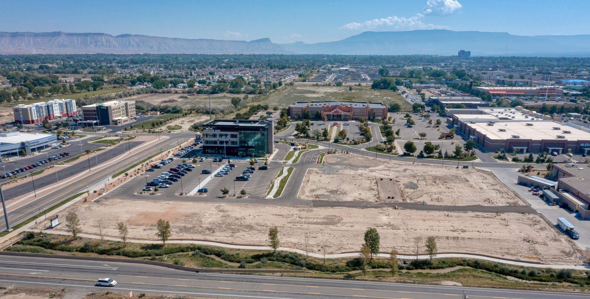 641, 643, 645 Market Street Property Photo 2