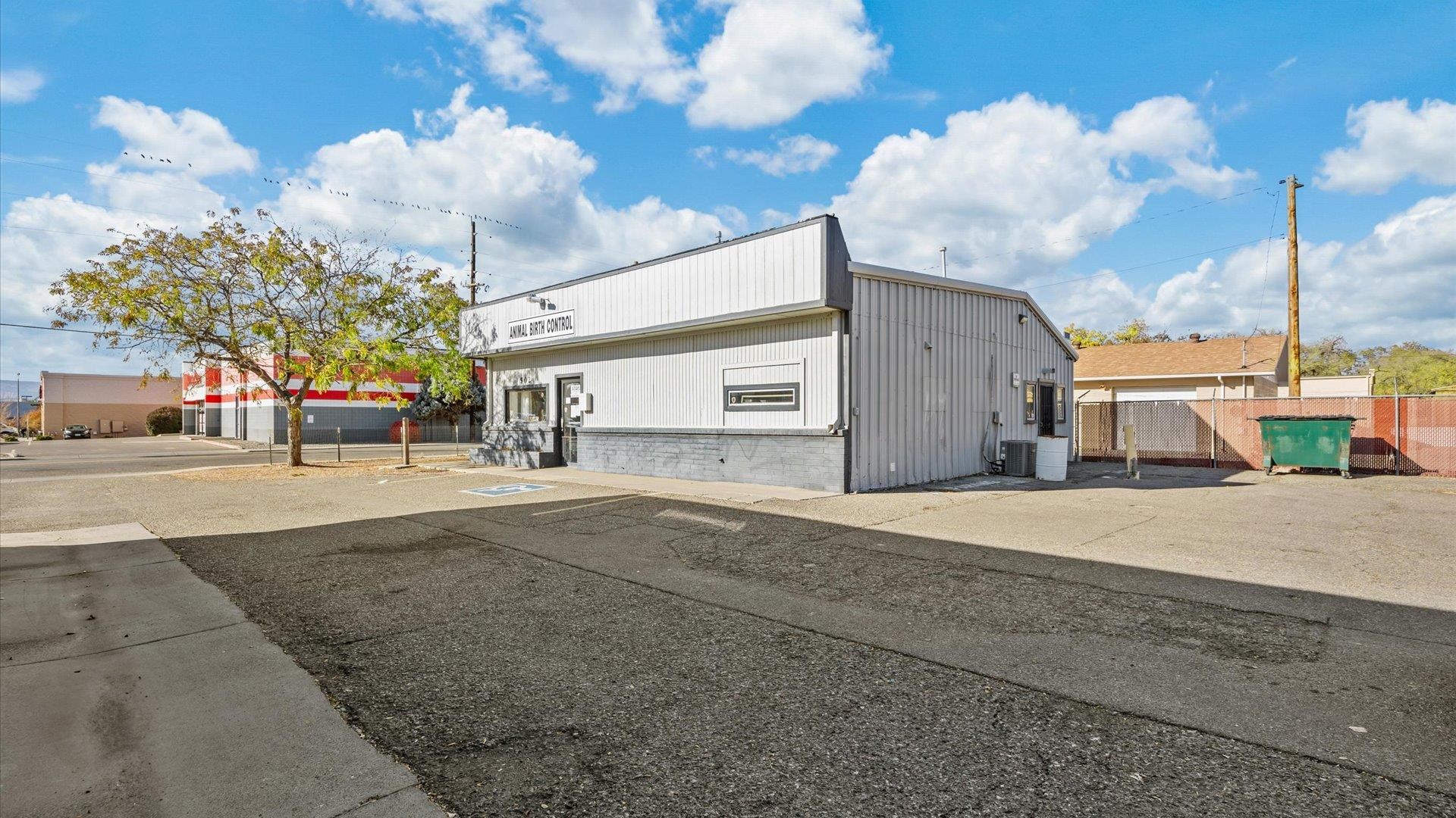 502 28 1/2 Road Property Photo 5