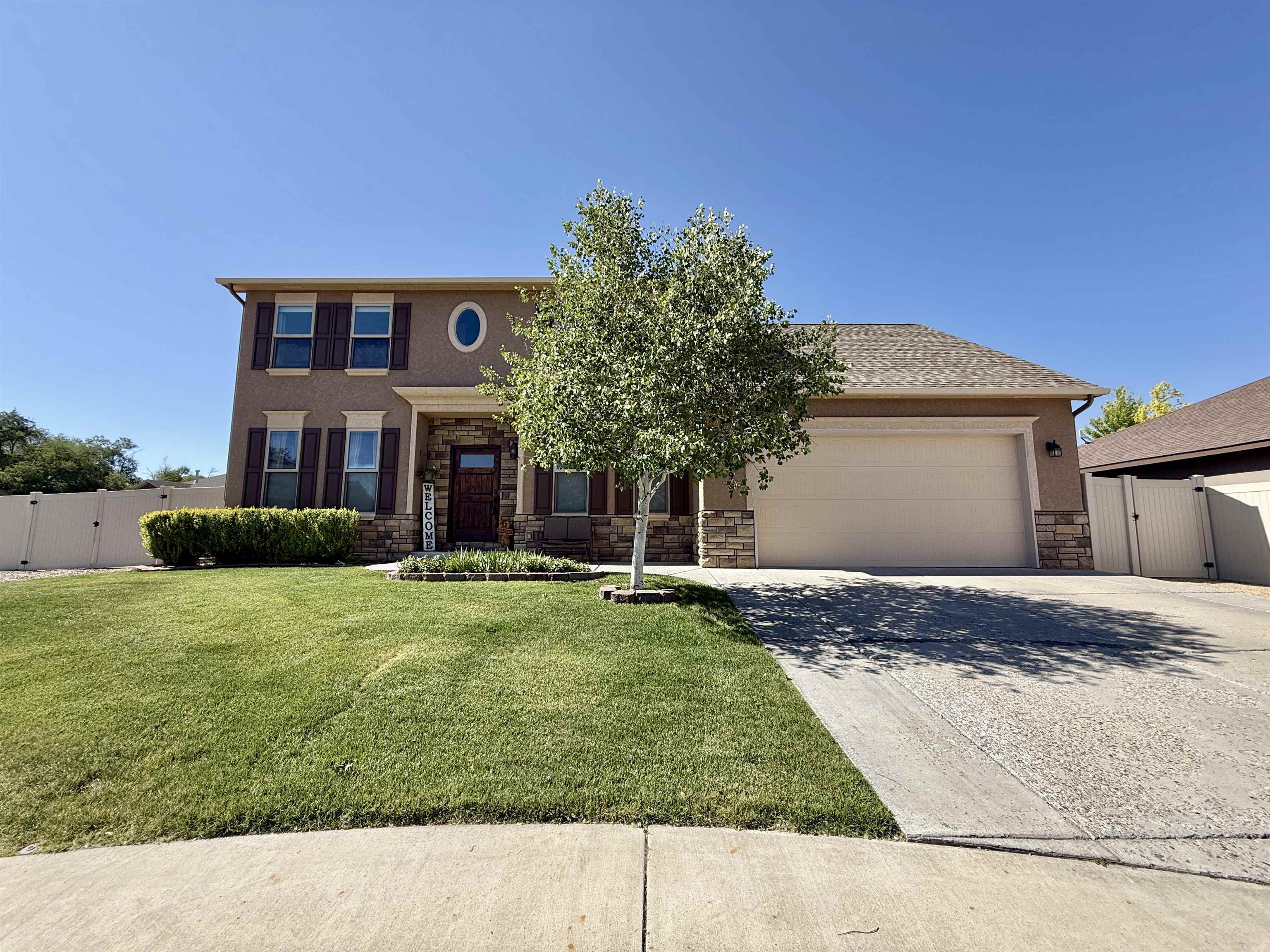 2937 River Bend Court Property Photo 1
