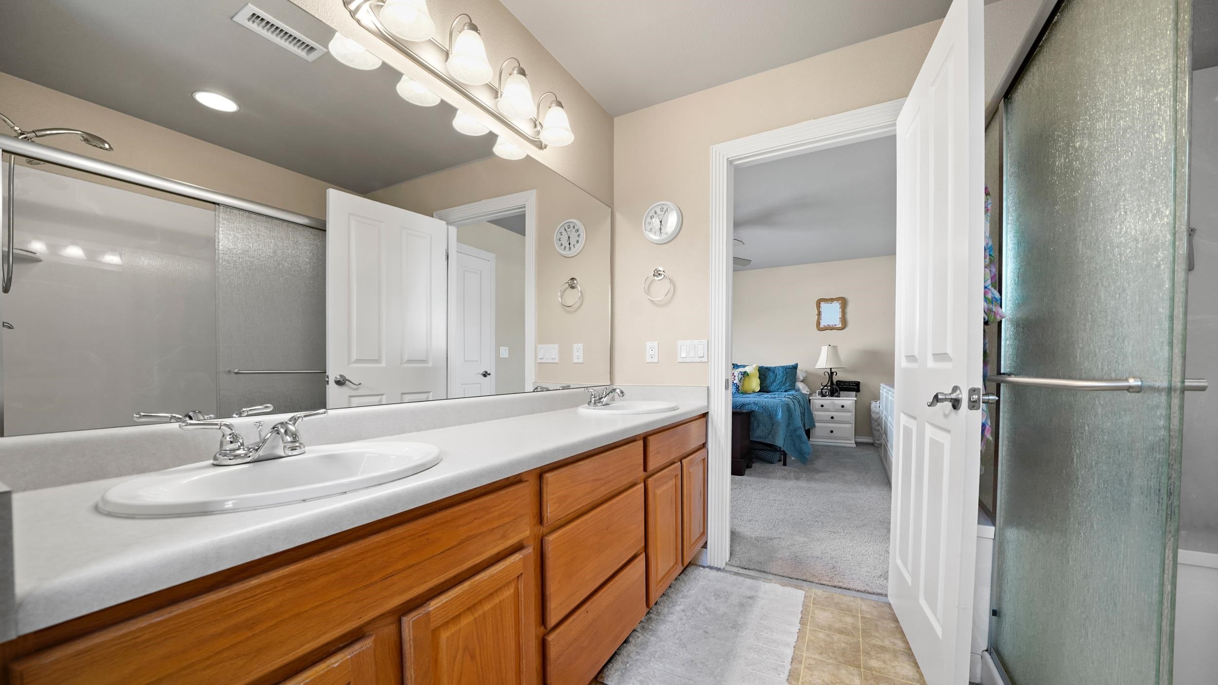 1248 Inverness Way Property Photo 14