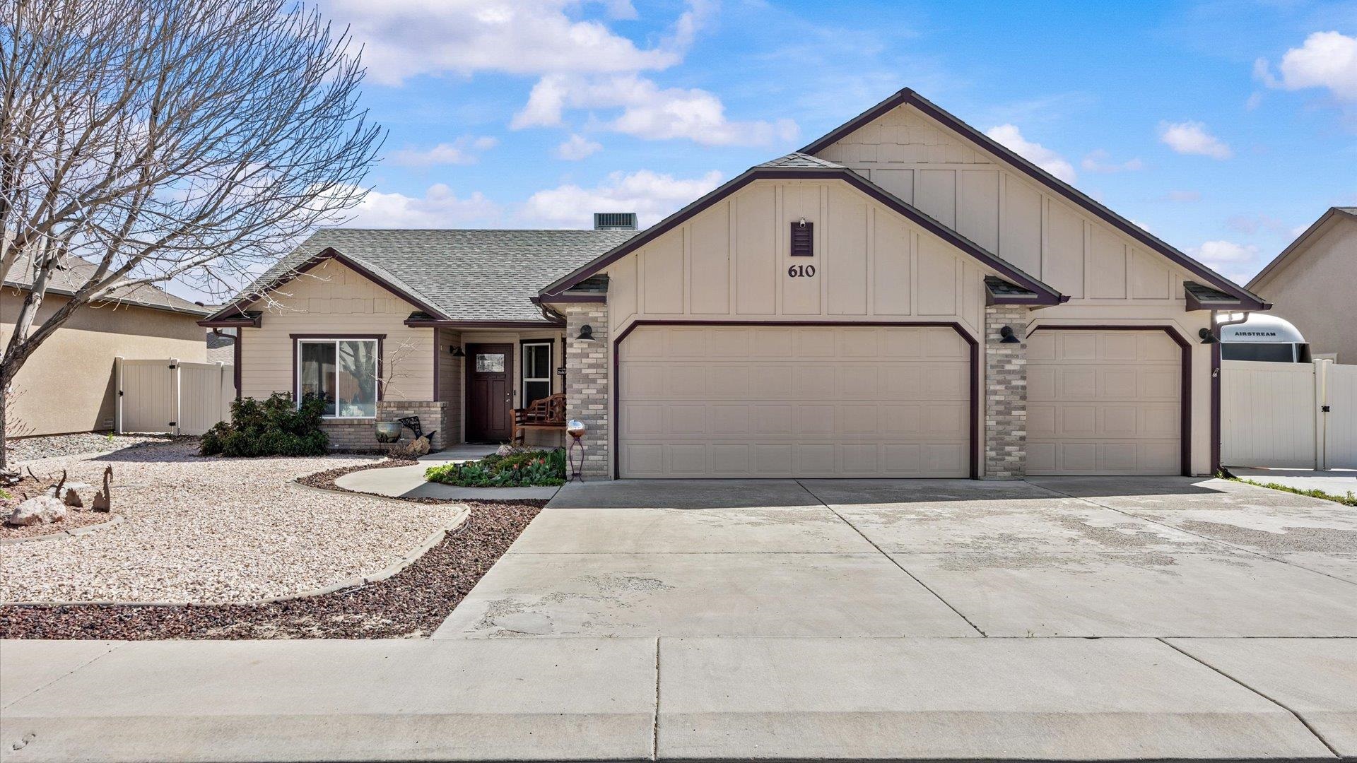 610 Celestite Drive Property Photo