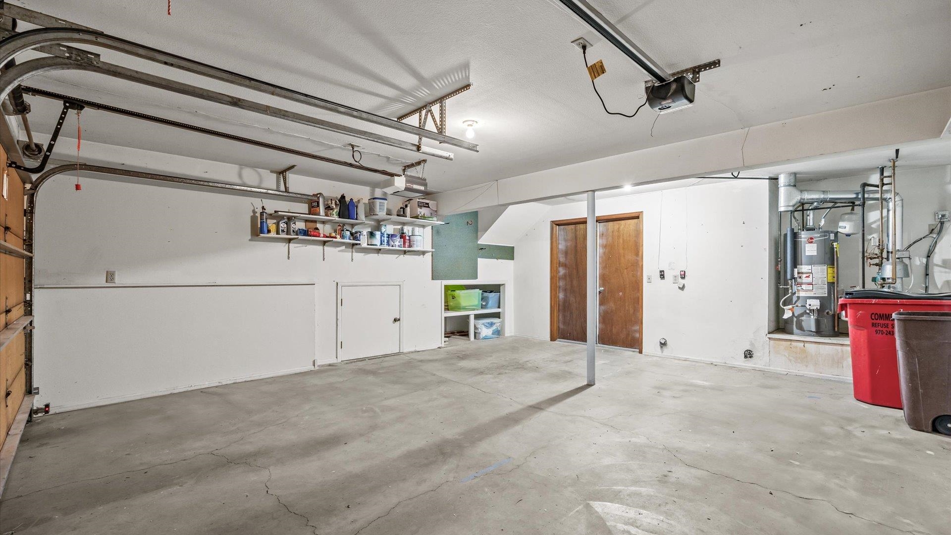 2059 S Broadway Property Photo 31
