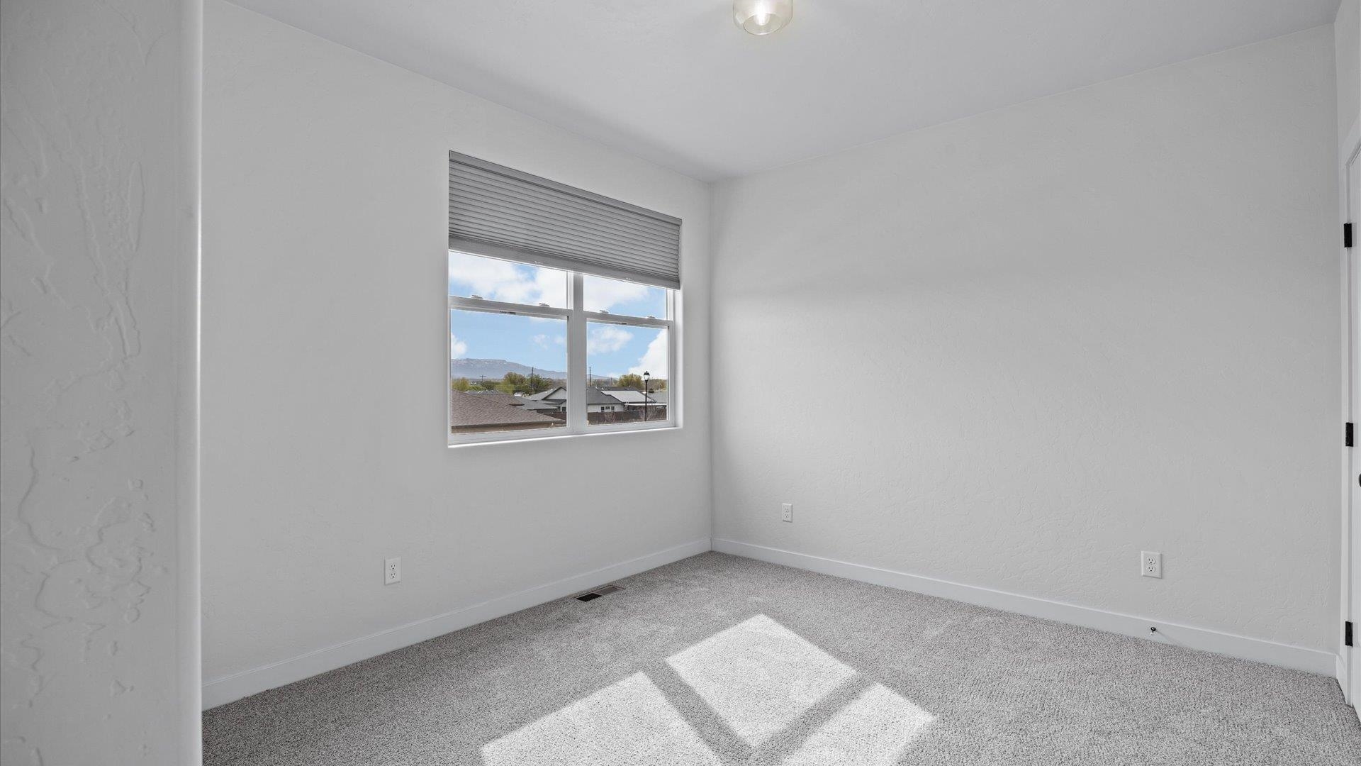 405 Kallen Court Property Photo 25