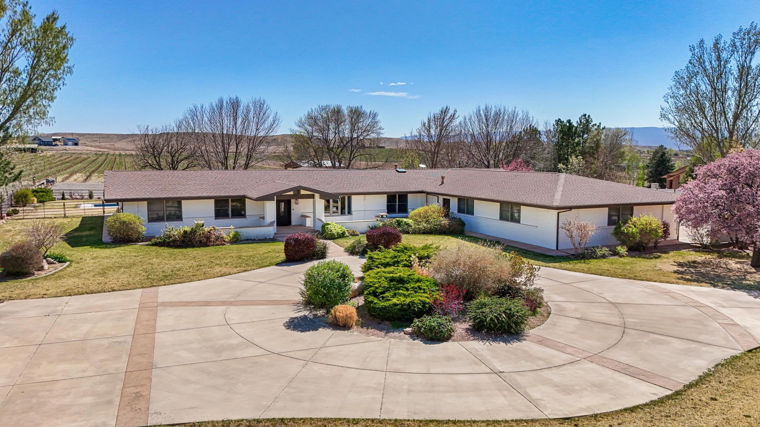 3339 C Road Property Photo