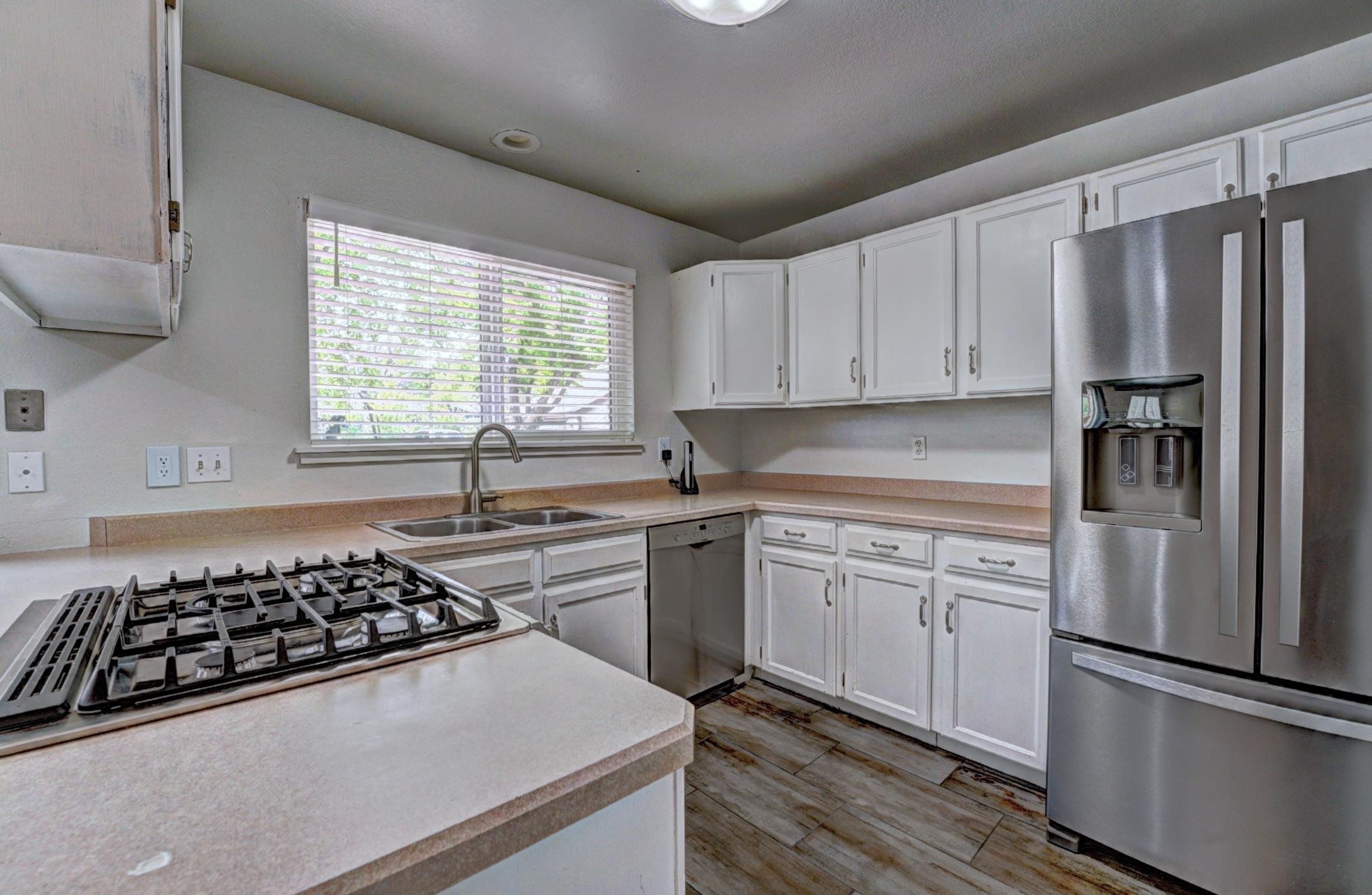 397 Ridge Circle Drive Property Photo 6