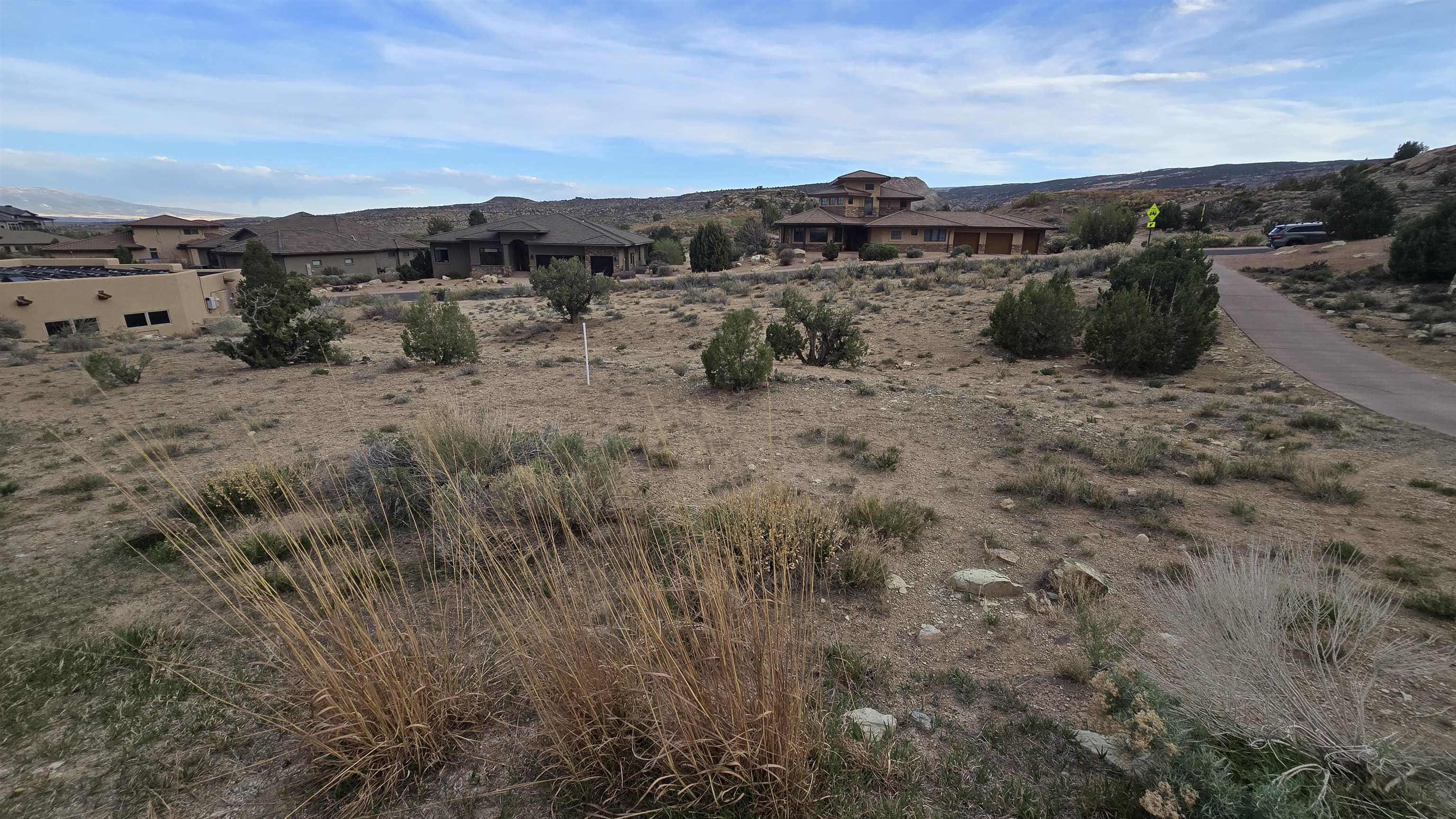 2328 Meridian Court Property Photo 4