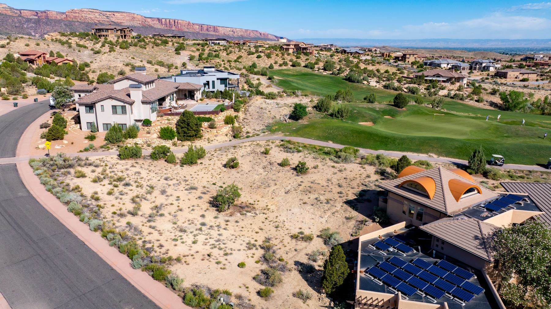 2328 Meridian Court Property Photo 8