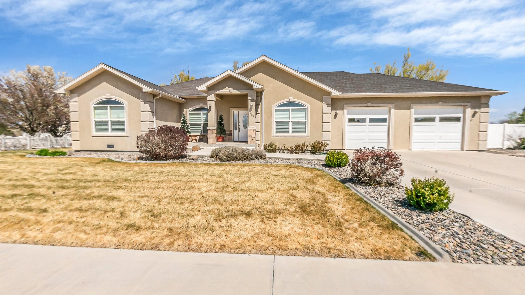 1253 Sunrise Drive Property Photo 1