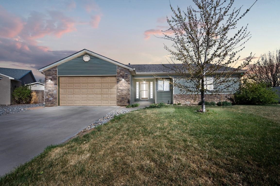 2850 Fenel Avenue Property Photo
