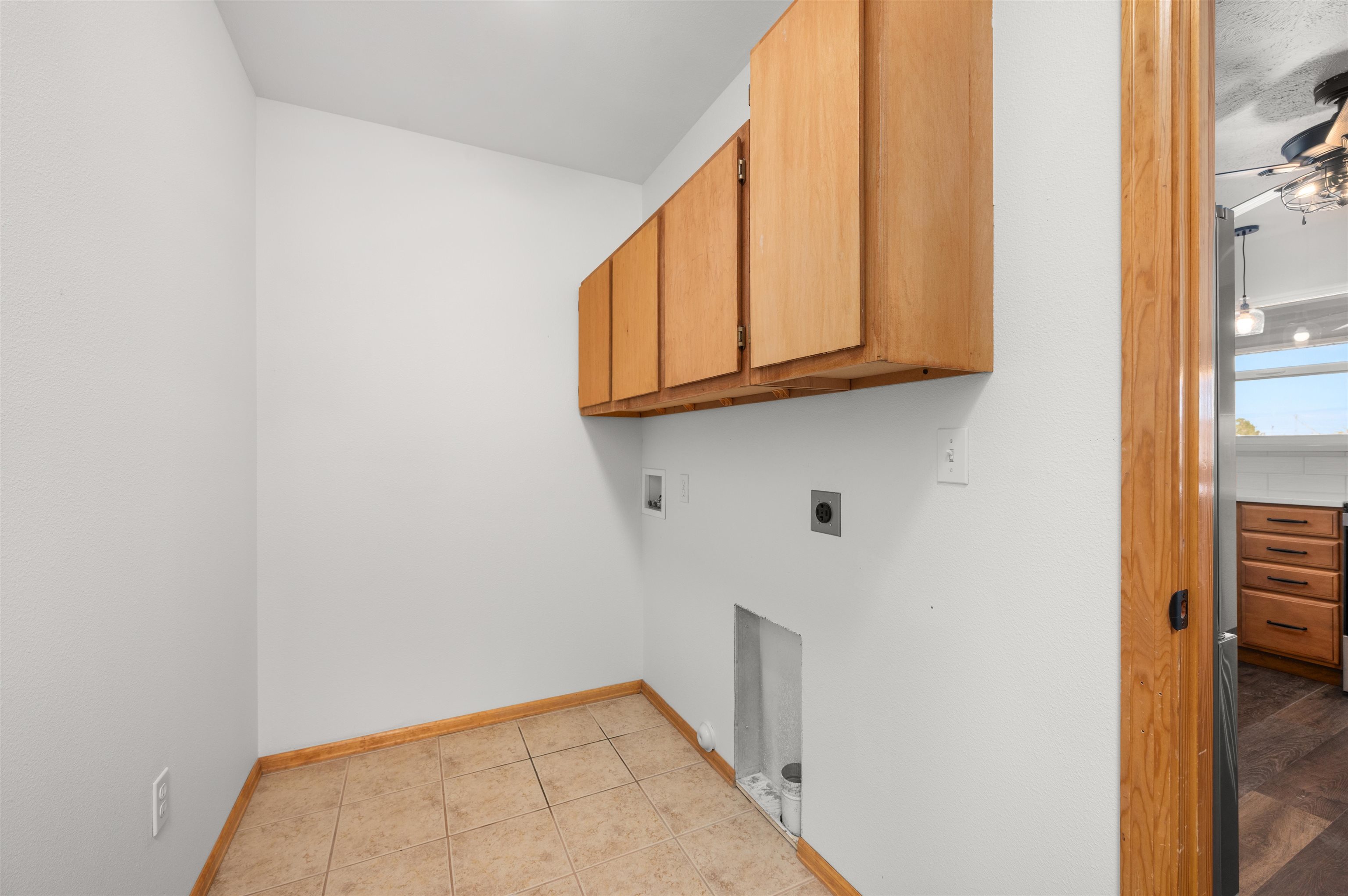 2850 Fenel Avenue Property Photo 28