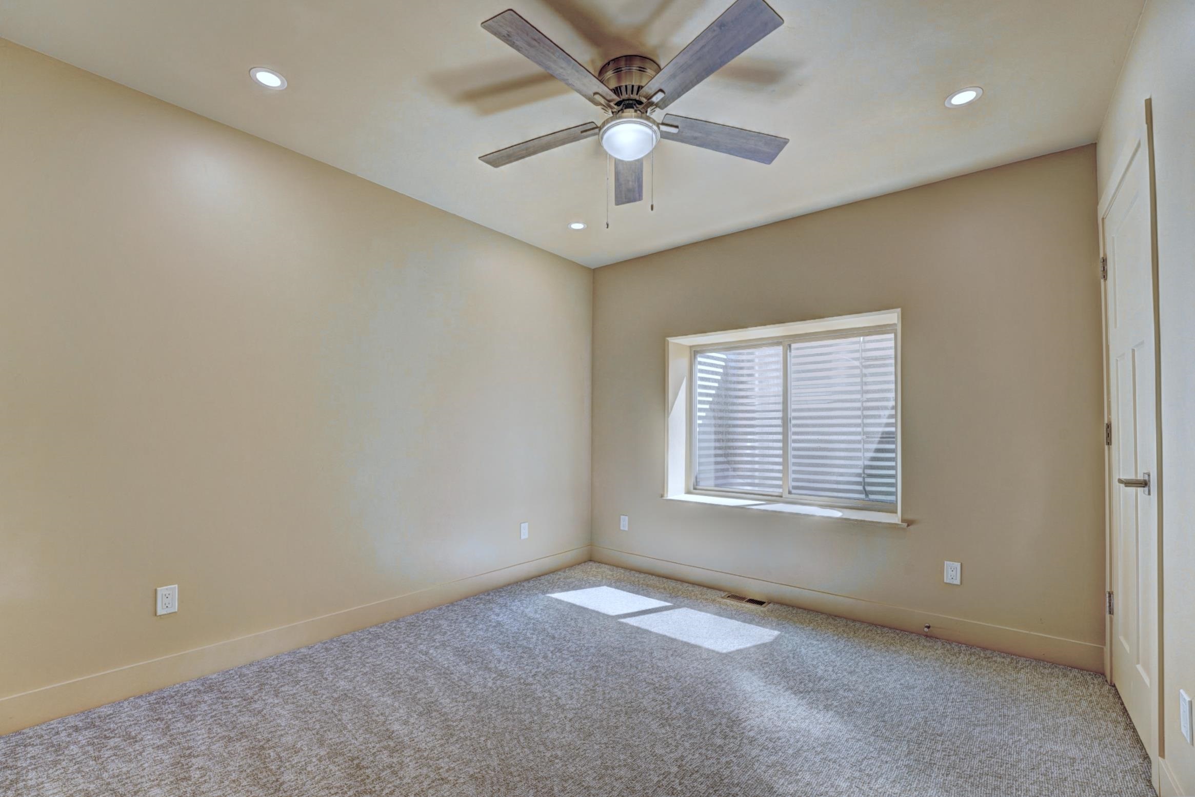 189 Ledge Court Property Photo 27