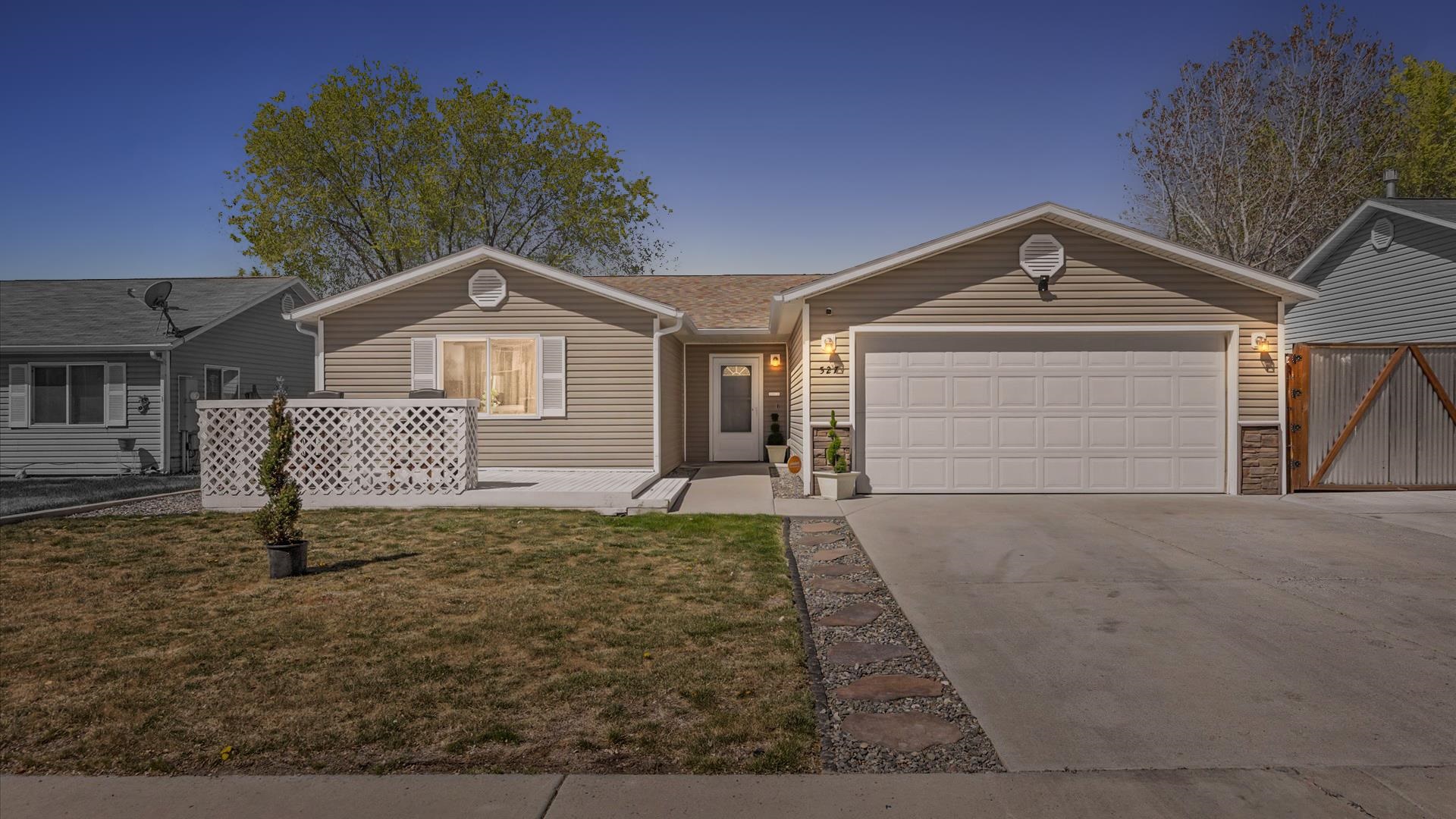 527 Purple Ash Circle Property Photo 1