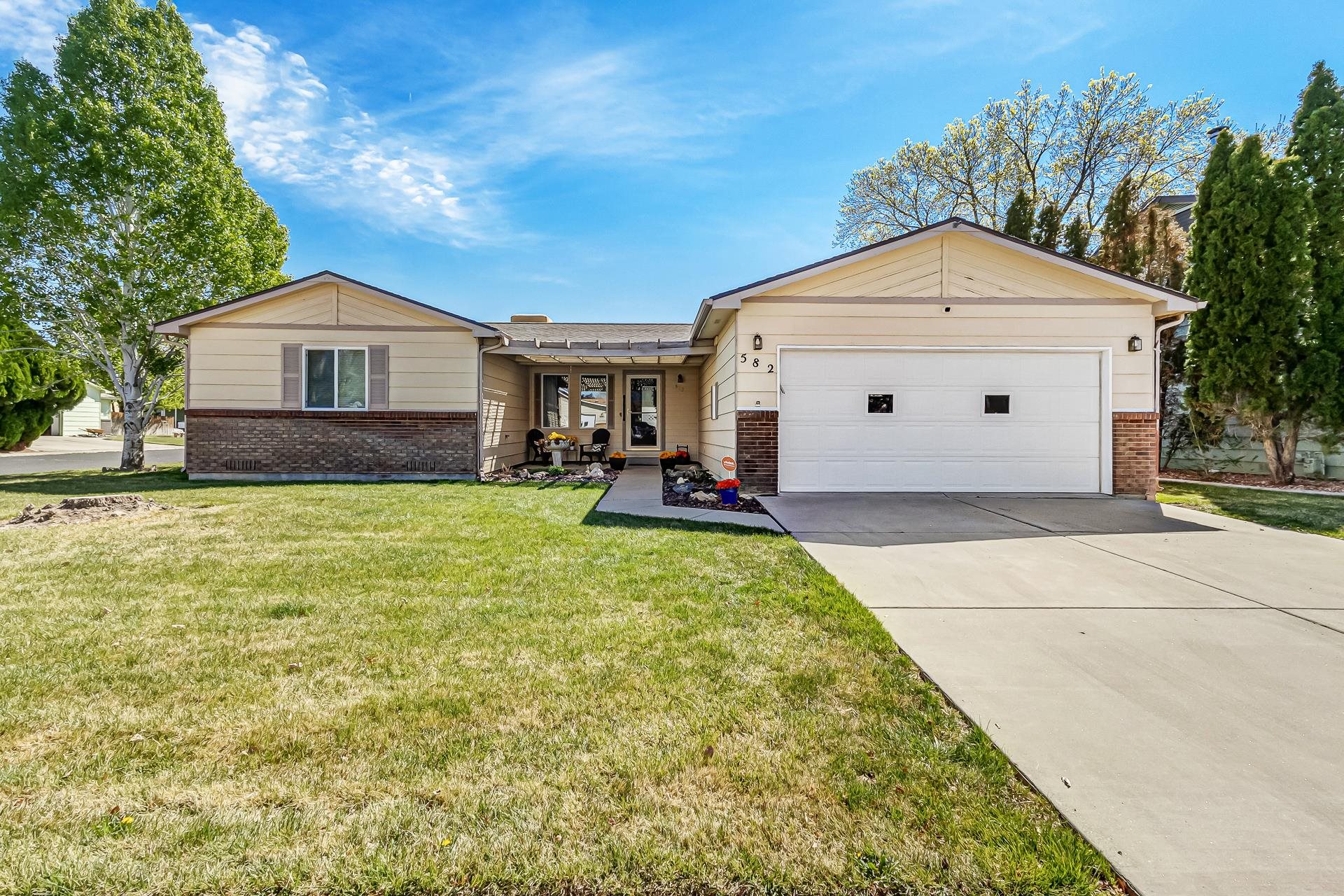 582 Placer Street Property Photo