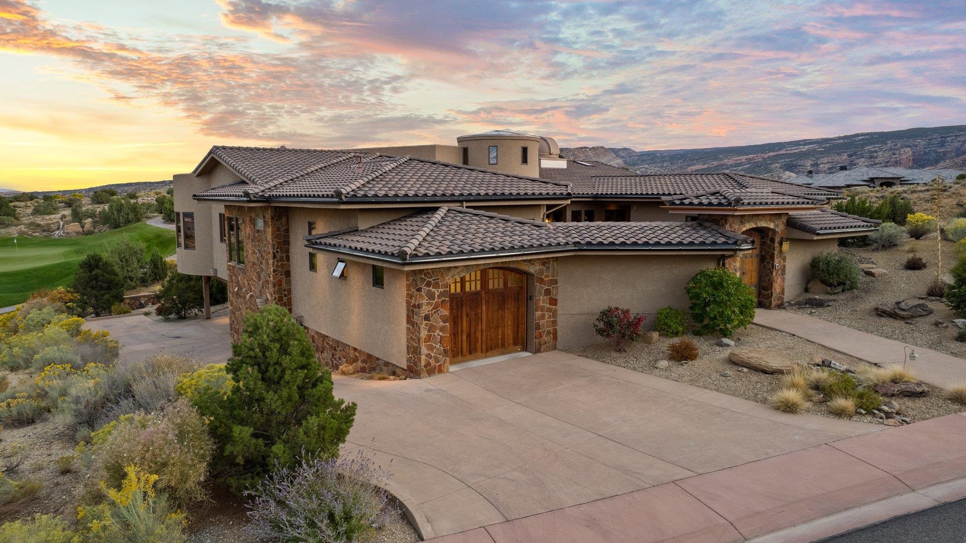 325 Hearthstone Court Property Photo