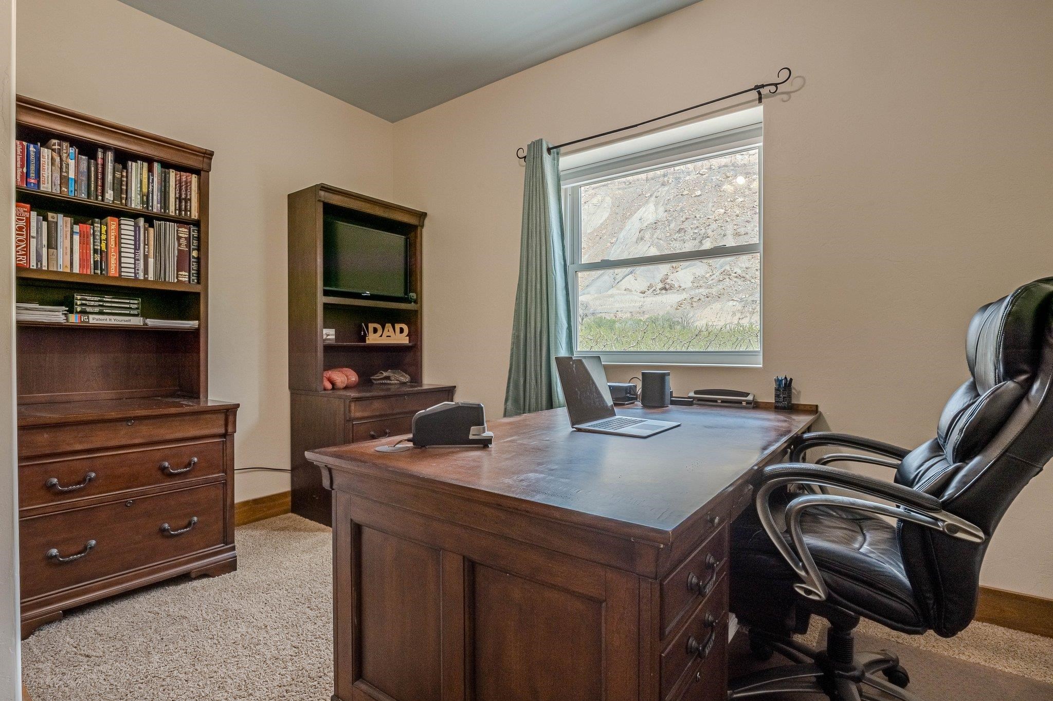 3652 1/2 G 7/10 Road Property Photo 22