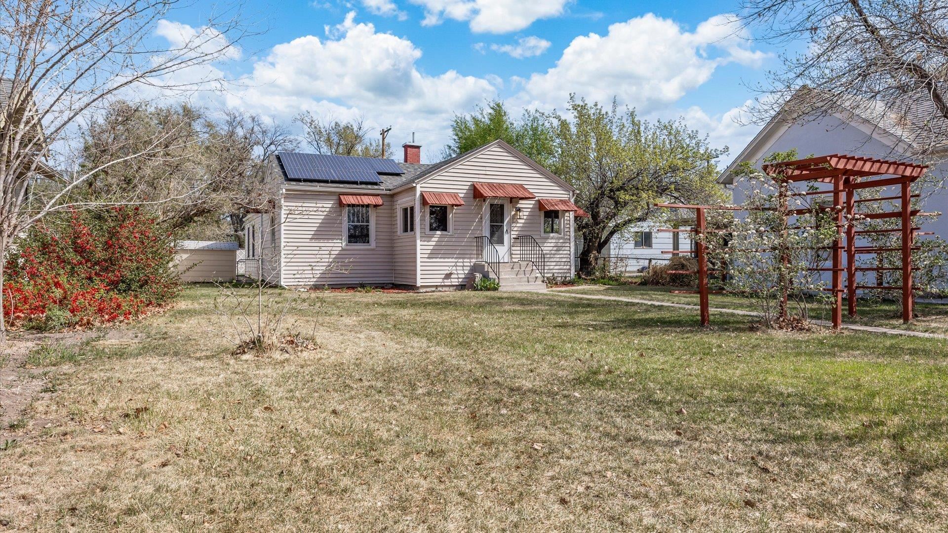 530 Chipeta Avenue Property Photo
