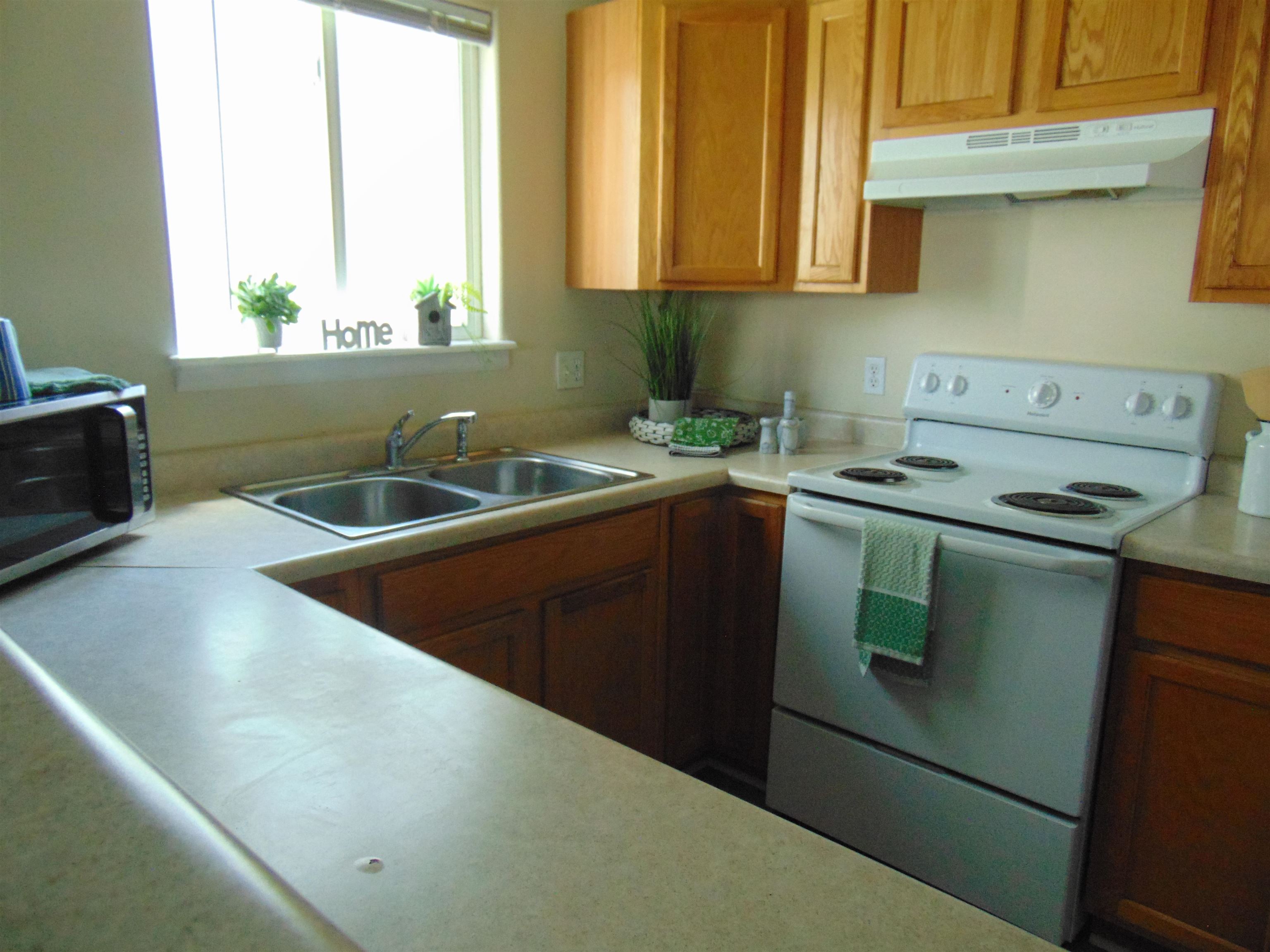 1124 E Carolina Avenue Property Photo 12