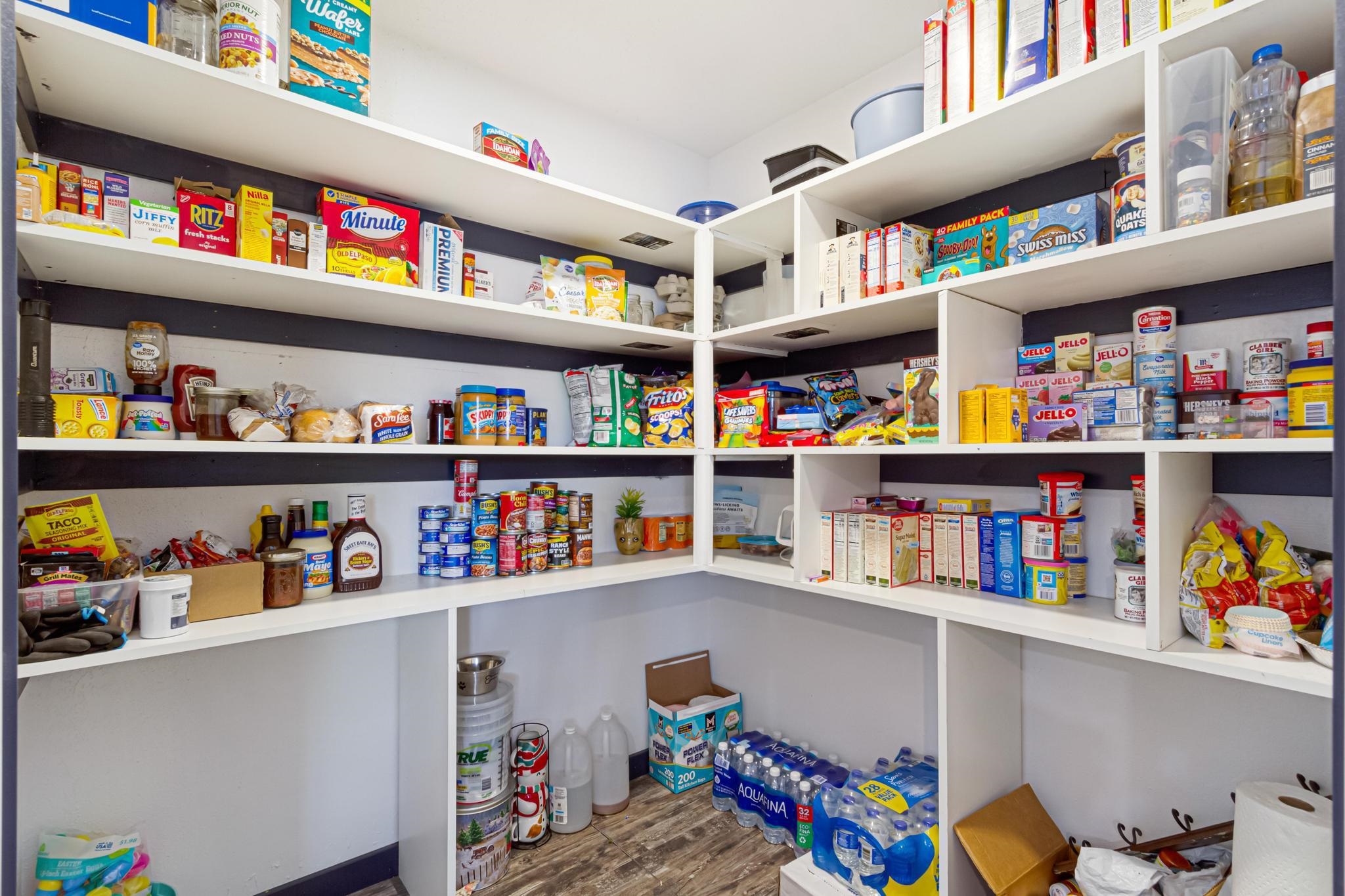 60977 Gunnison Avenue Property Photo 18