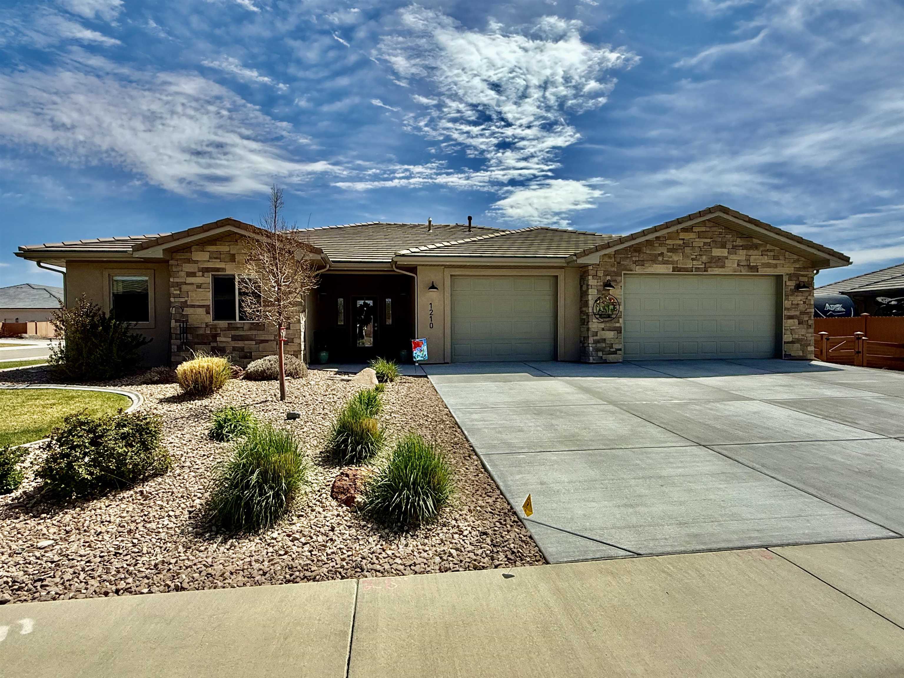Adobe Falls Fil 2 Real Estate Listings Main Image