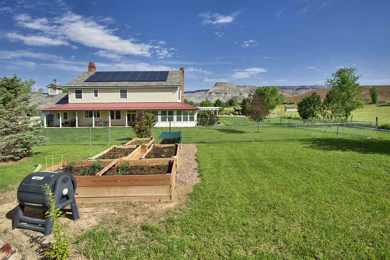 3575 E Road Property Photo 3