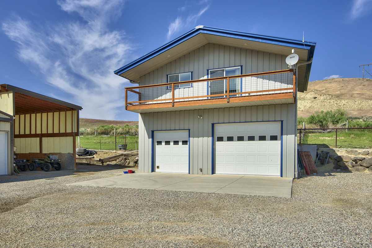 3575 E Road Property Photo 38