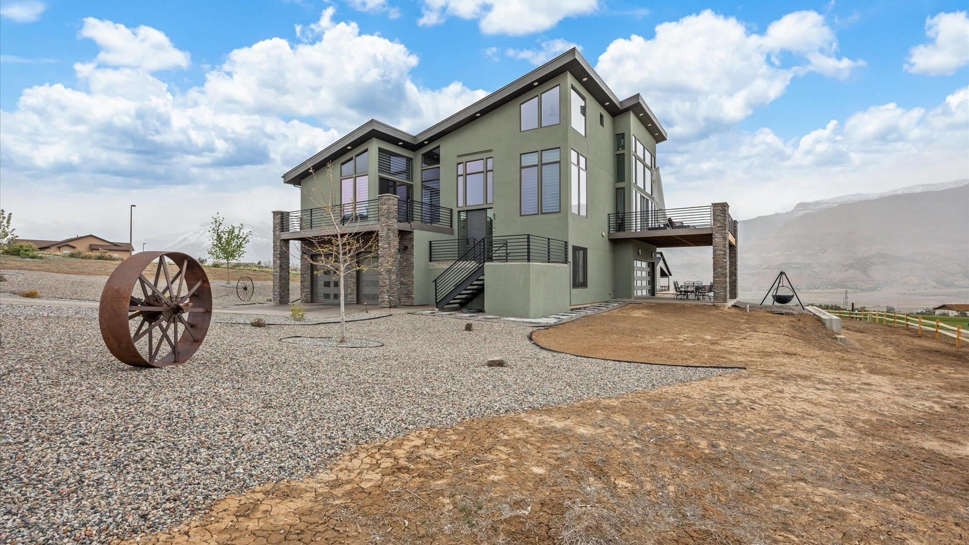 81635 Real Estate Listings Main Image
