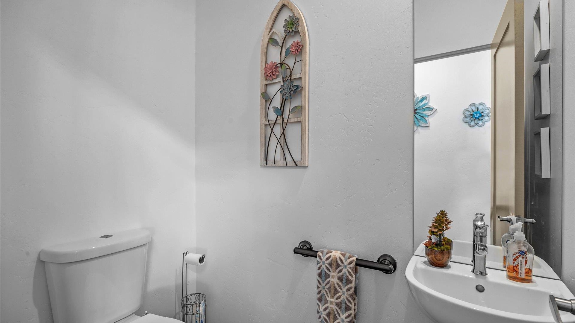 748 Ruby Ranch Drive Property Photo 17