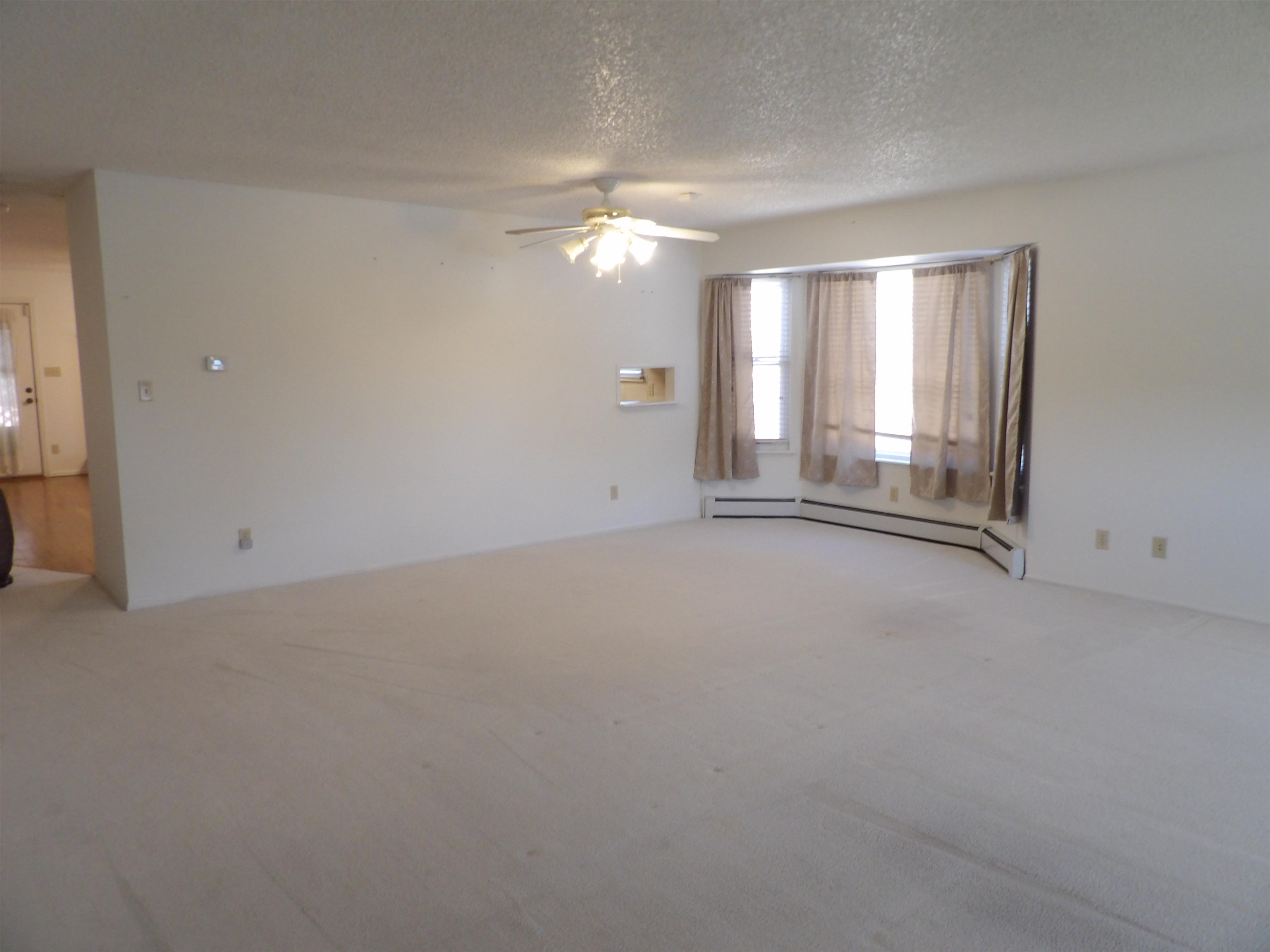 2990 1/2 Brookwood Drive Property Photo 5
