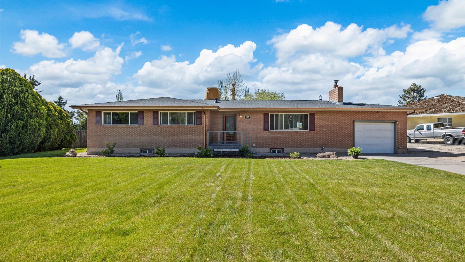 707 Putter Drive Property Photo 1