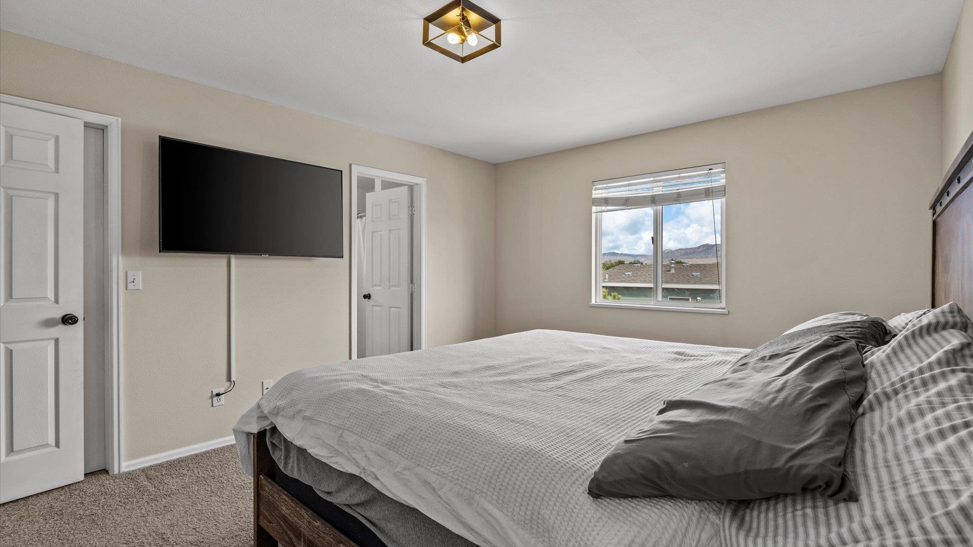 3193 N Torreys Peak Property Photo 9