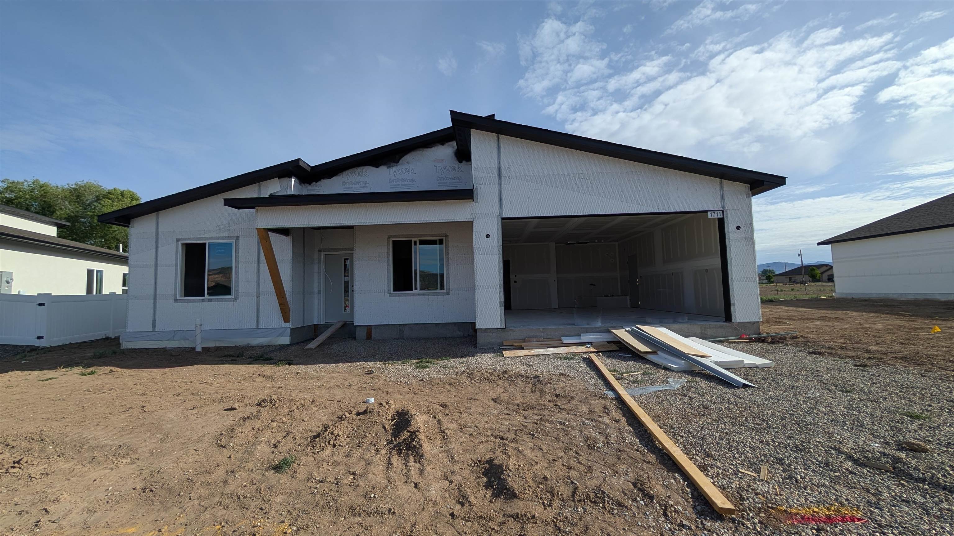 1711 Caliper Way Property Photo