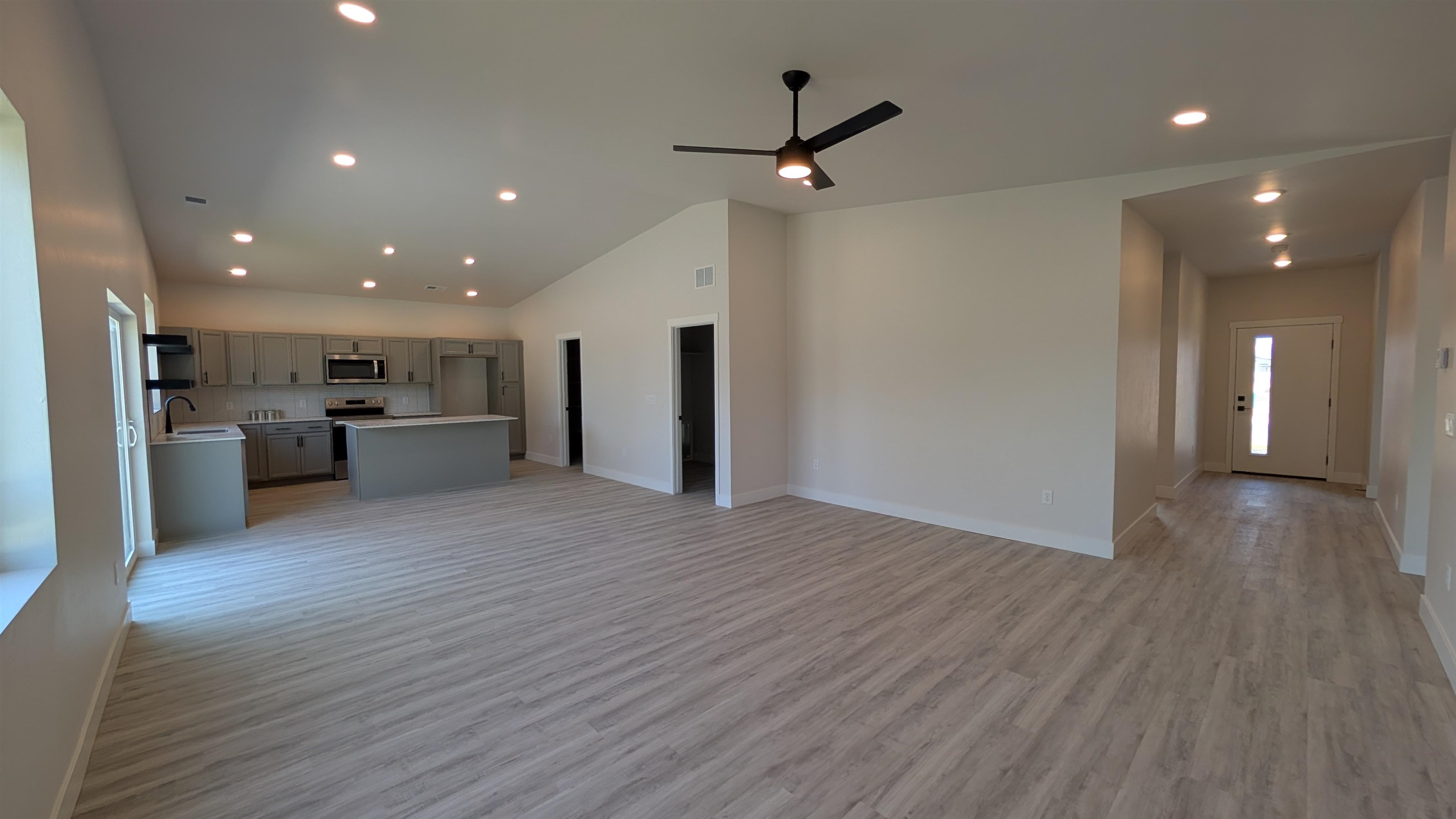 1711 Caliper Way Property Photo 5