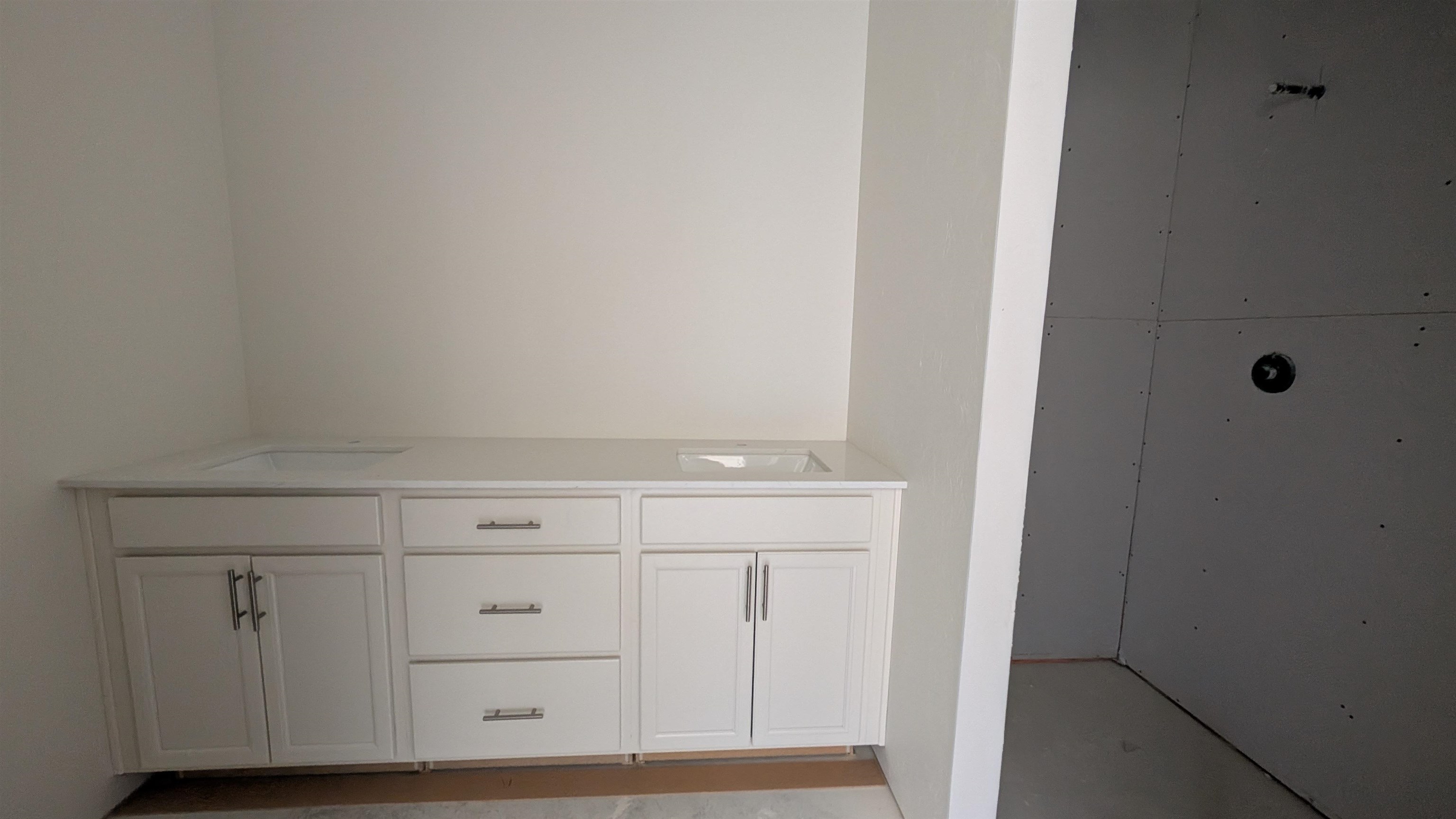 1721 Caliper Way Property Photo 8