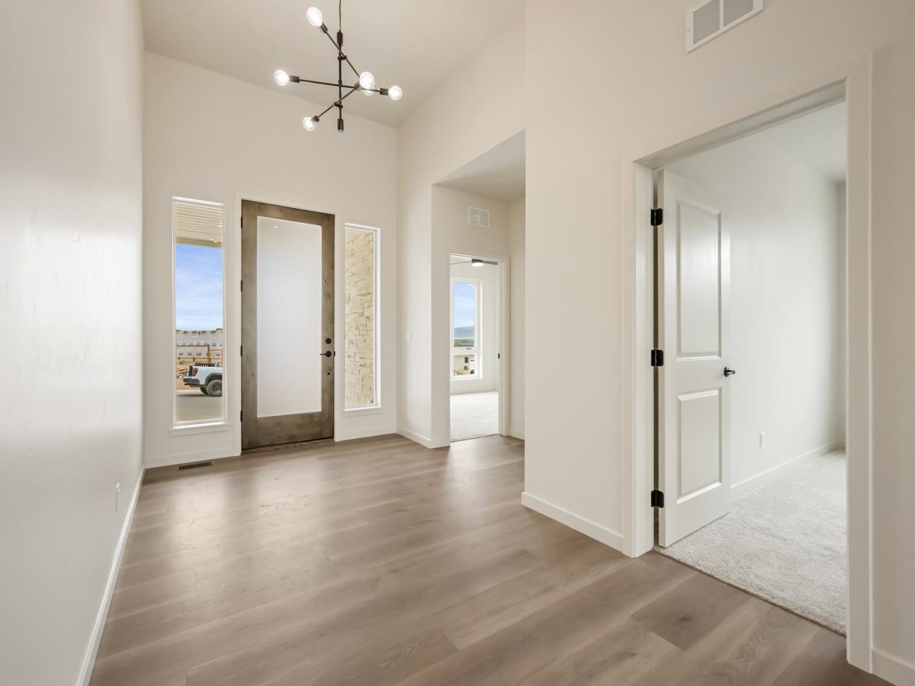 2287 Culebra Peak Court Property Photo 2