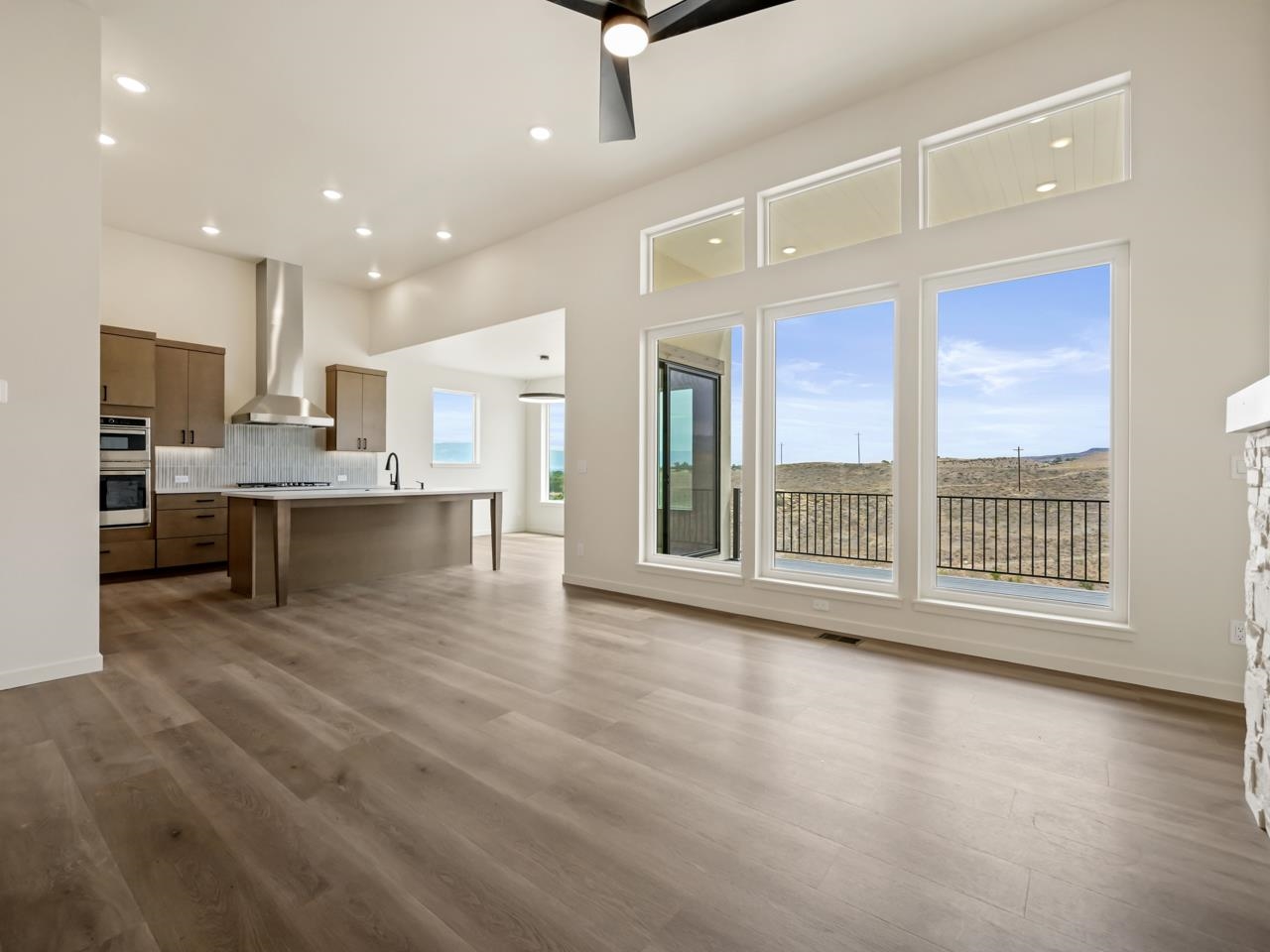 2287 Culebra Peak Court Property Photo 6