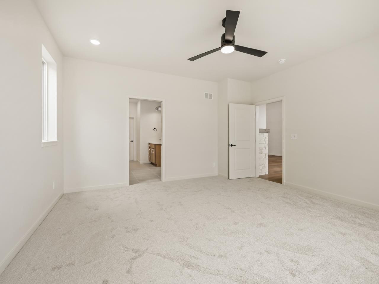 2287 Culebra Peak Court Property Photo 16