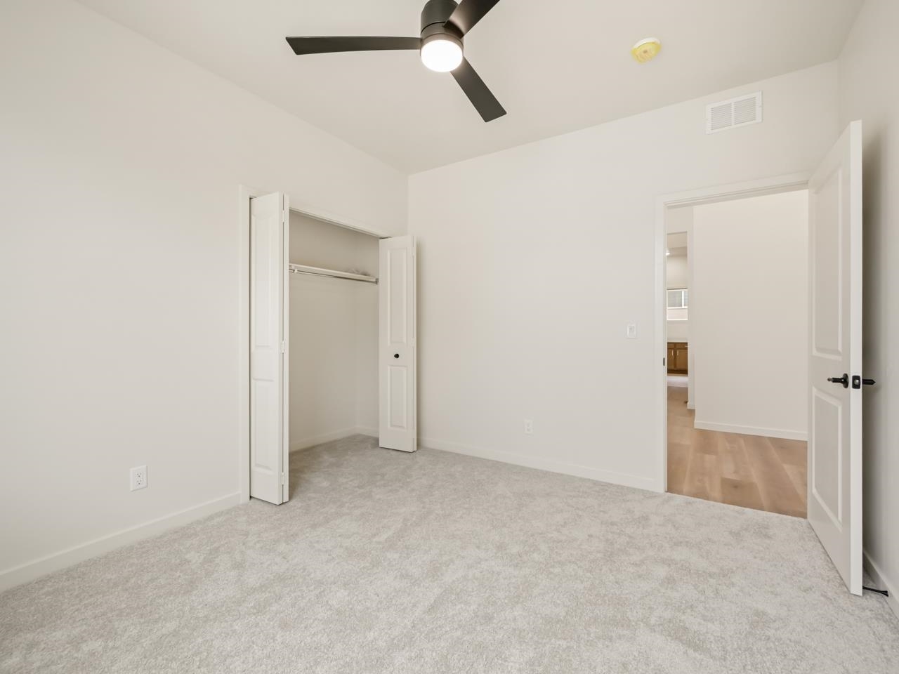 2287 Culebra Peak Court Property Photo 24