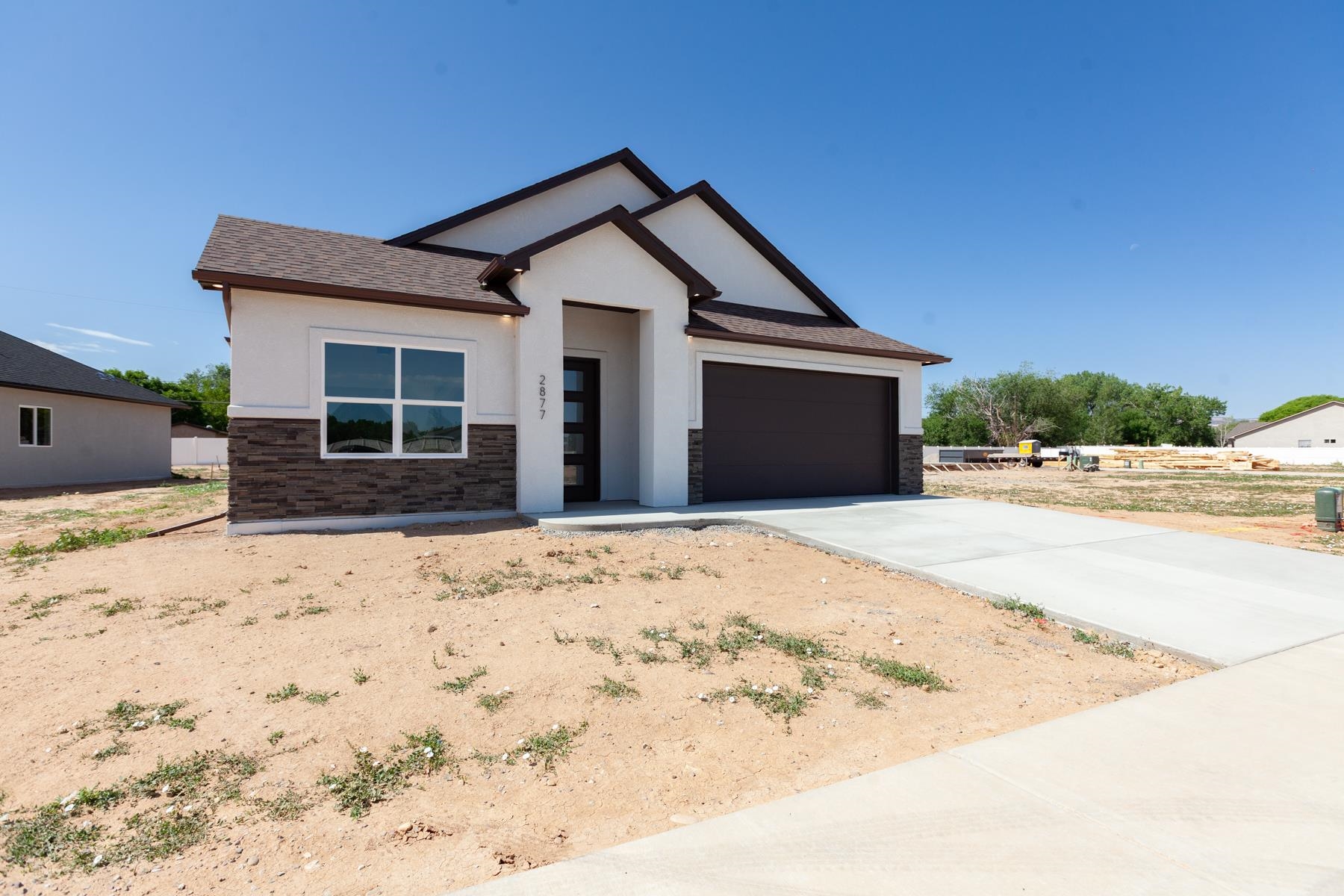 2877 Rock Creek Drive Property Photo 1