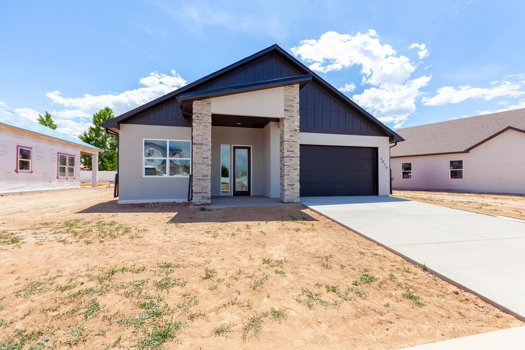 2879 Rock Creek Drive Property Photo 1
