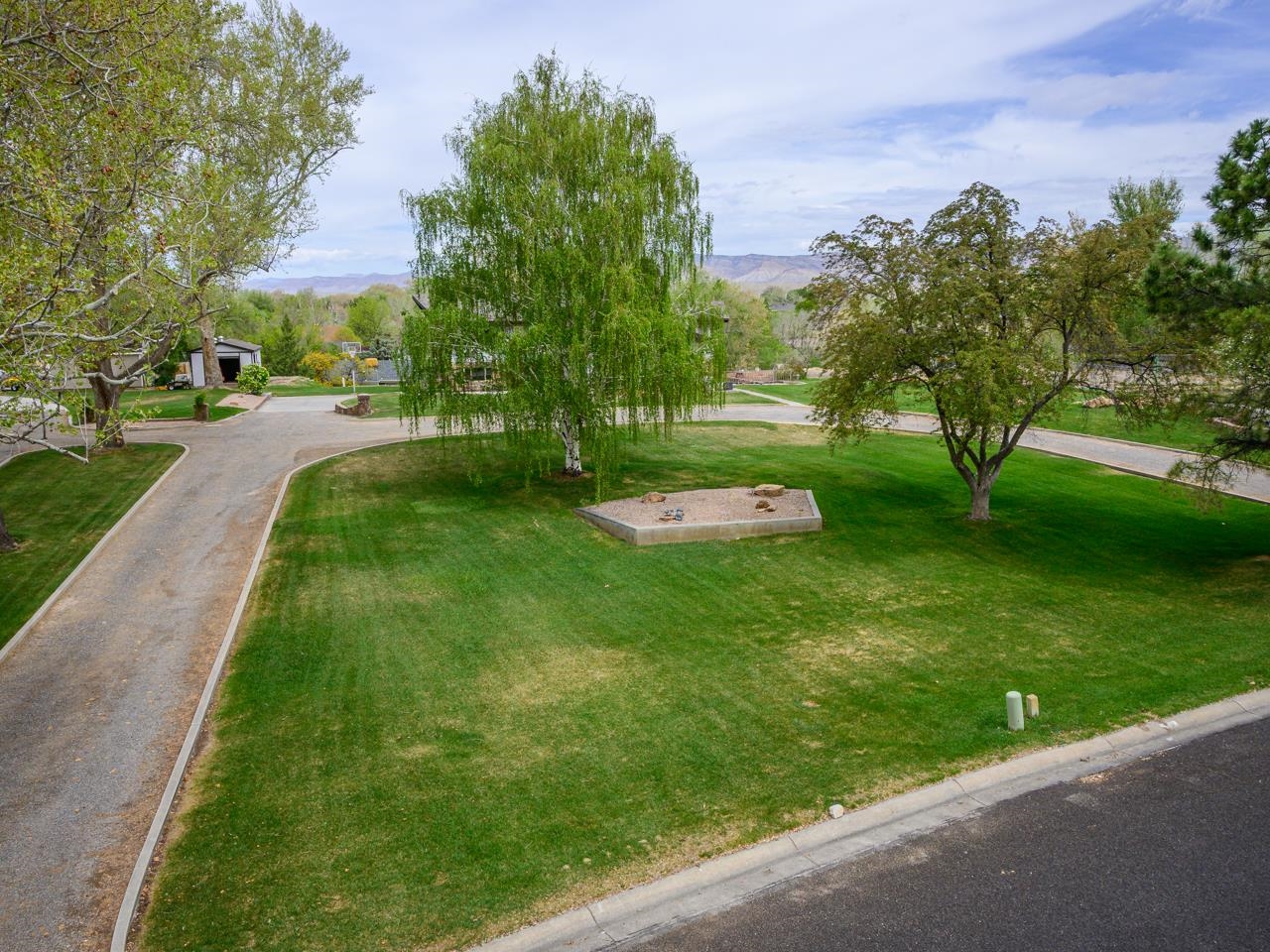 2666 Paradise Drive Property Photo 11