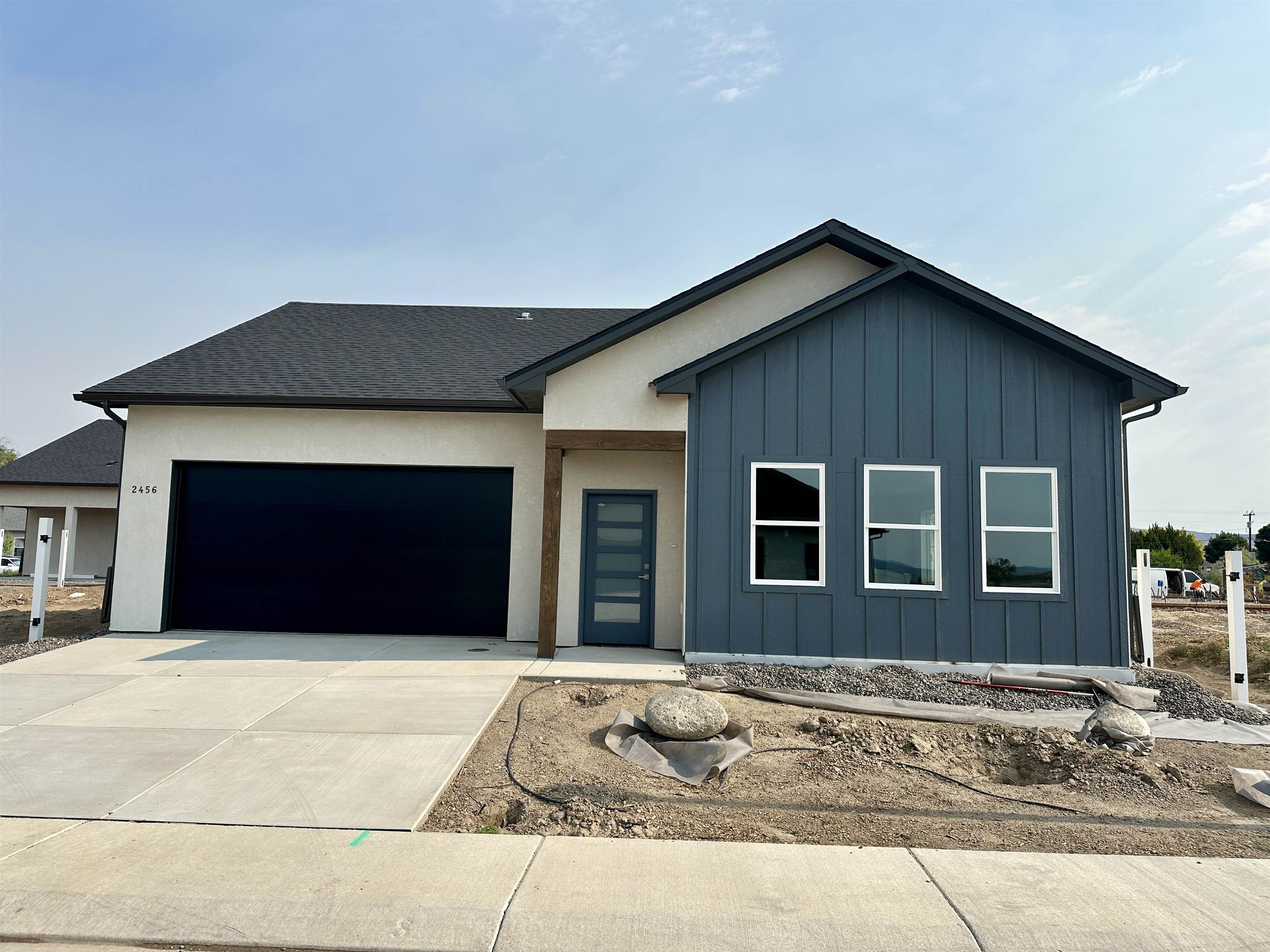 2456 Hamilton Road