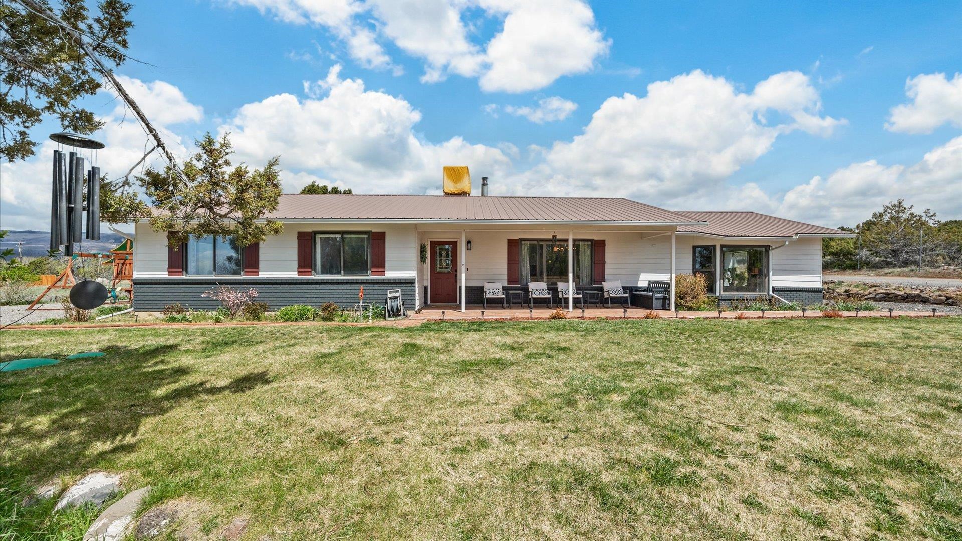 24335 Tannin Road Property Photo 1