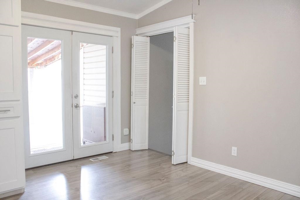 596 1/2 Placer Street Property Photo 5