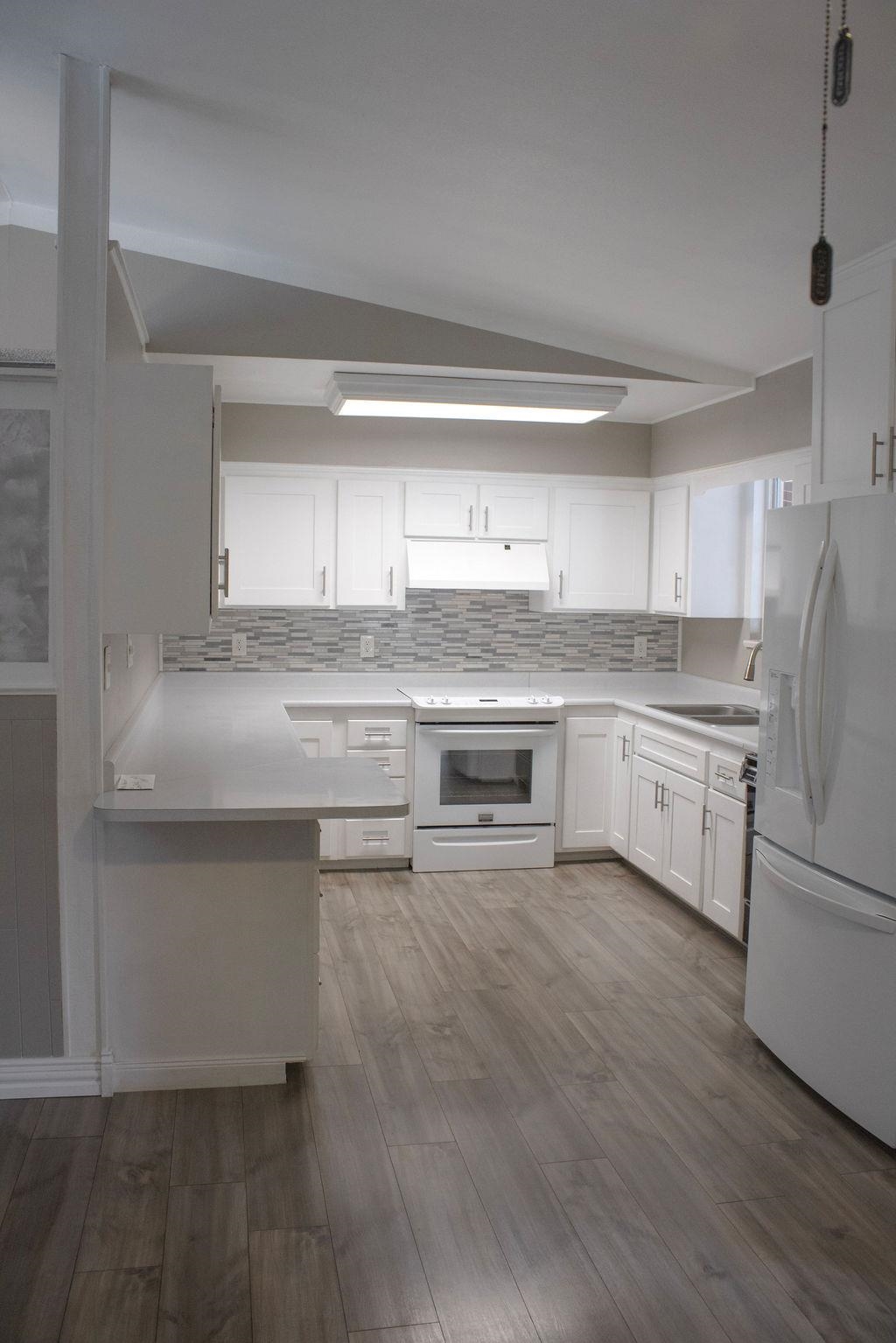 596 1/2 Placer Street Property Photo 7