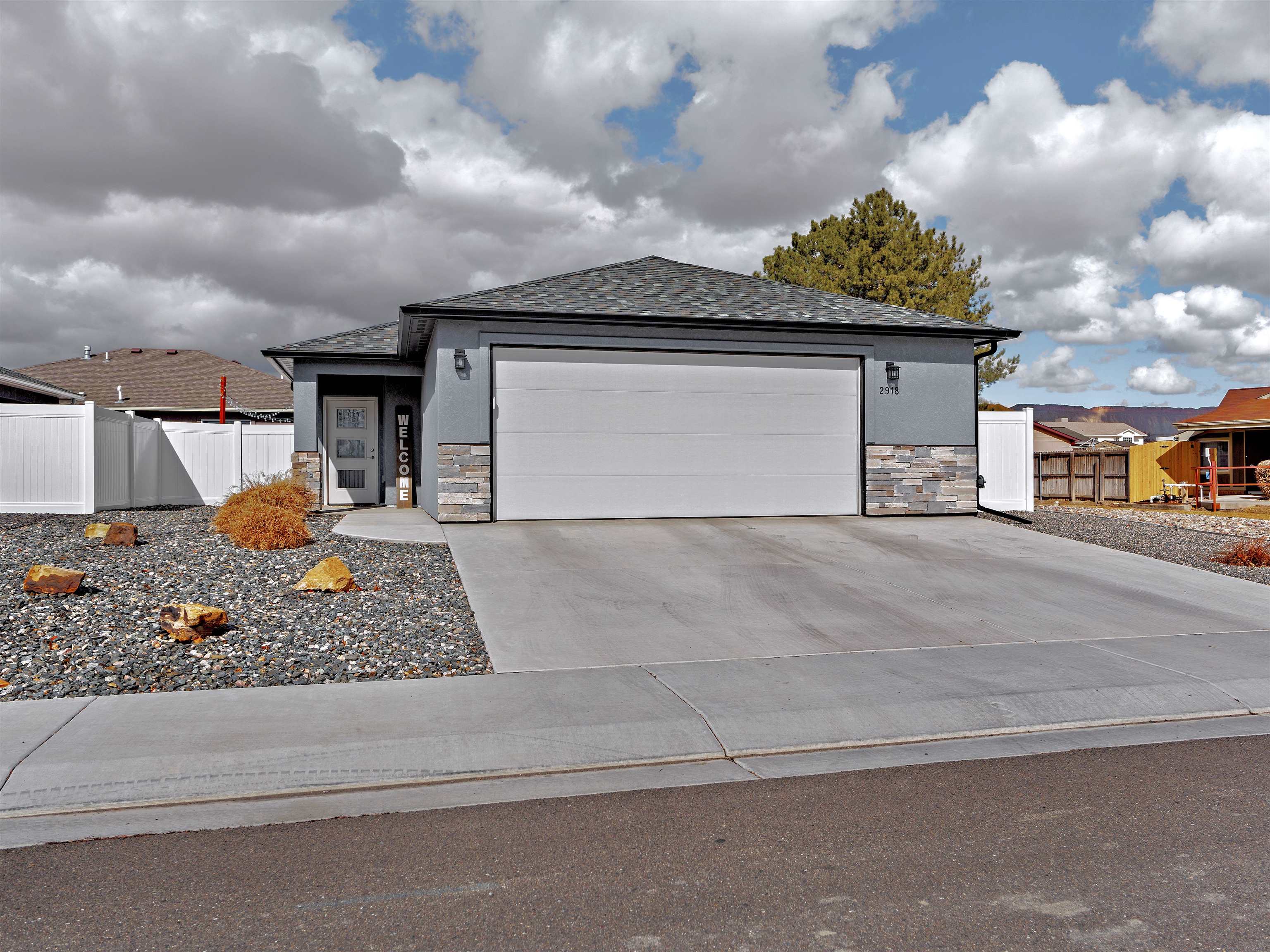 2918 Bookcliff Avenue Property Photo 1