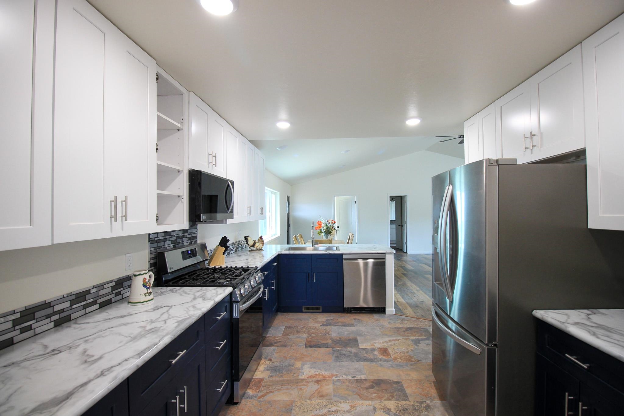 24801 Summit Court Property Photo 6