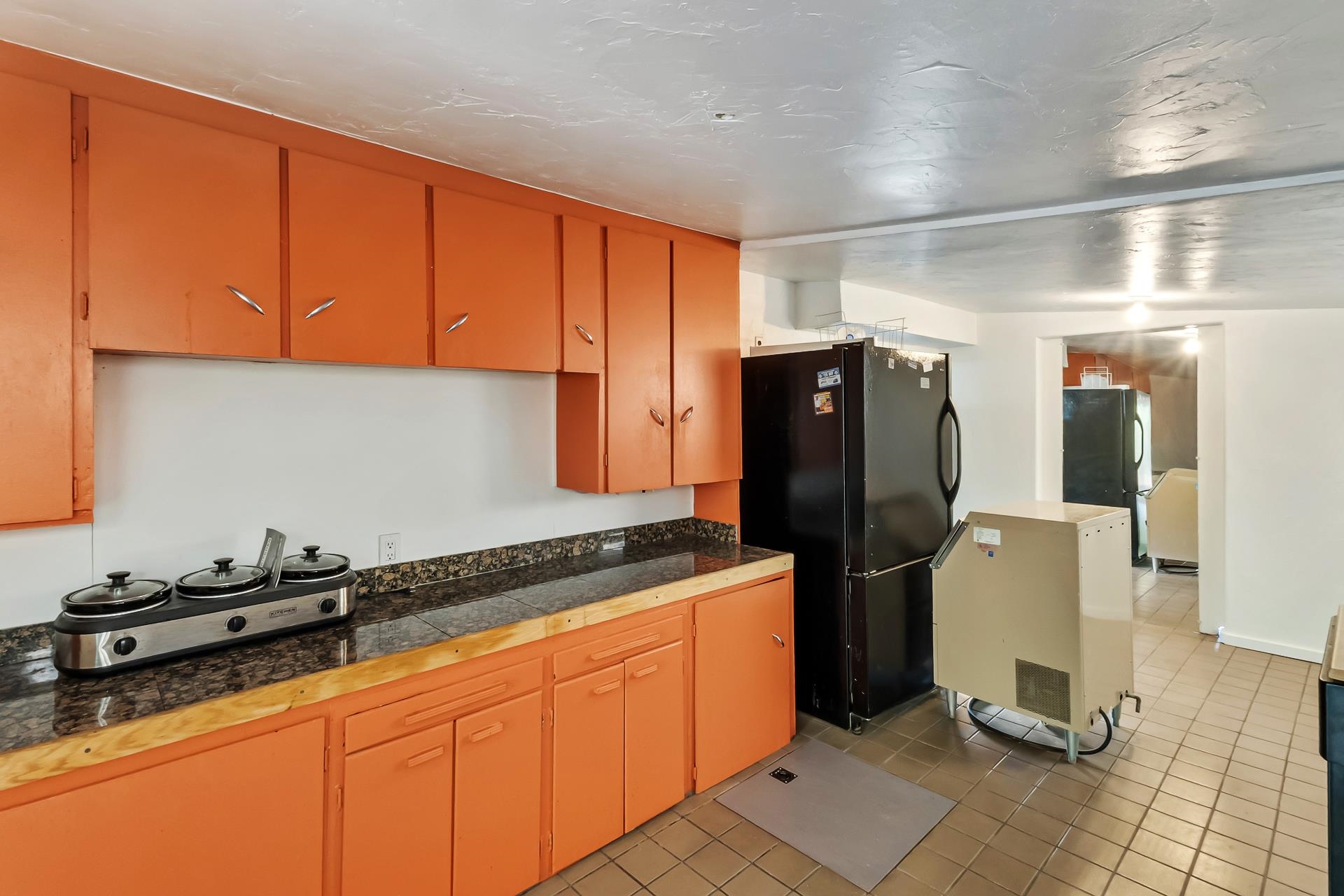 2997 North Avenue Property Photo 10