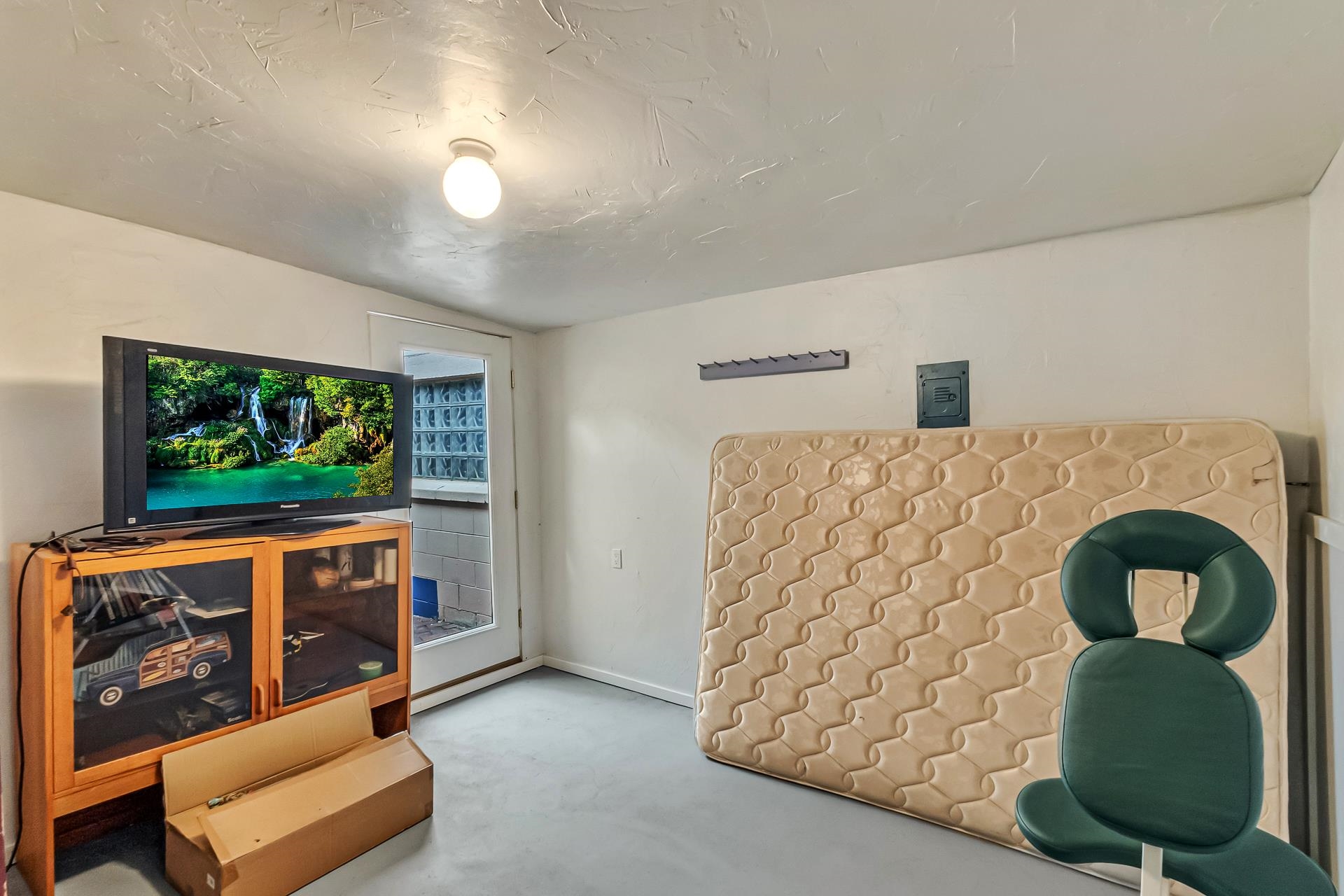 2997 North Avenue Property Photo 18